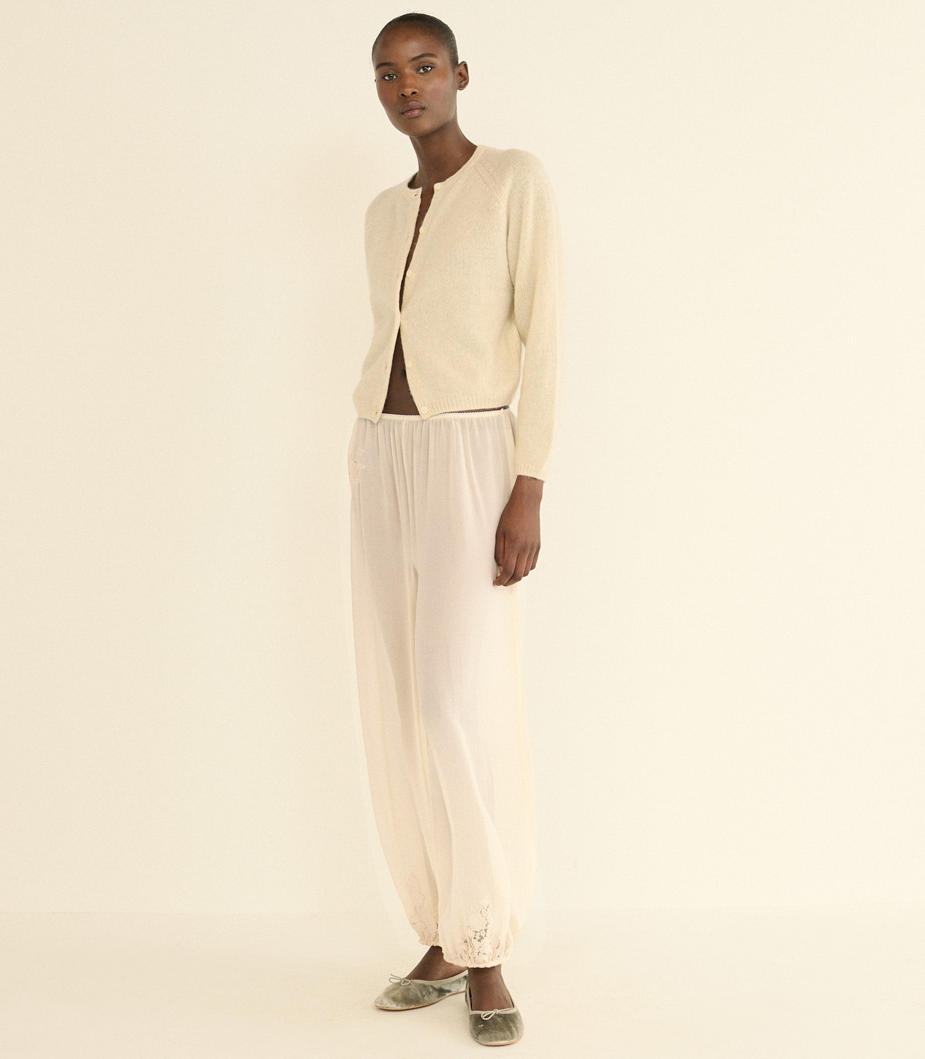 DOEN - PEROLINE CASHMERE CARDIGAN - - DOGWOOD