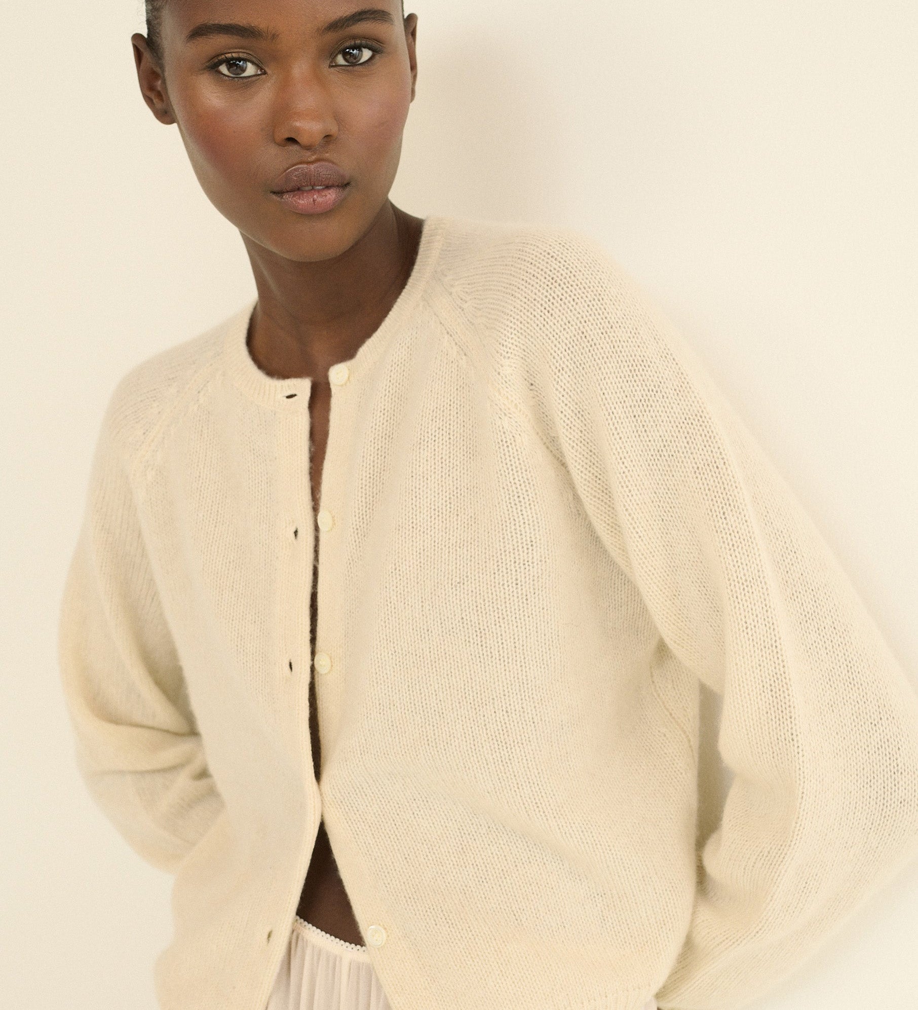 DOEN - PEROLINE CASHMERE CARDIGAN - - DOGWOOD