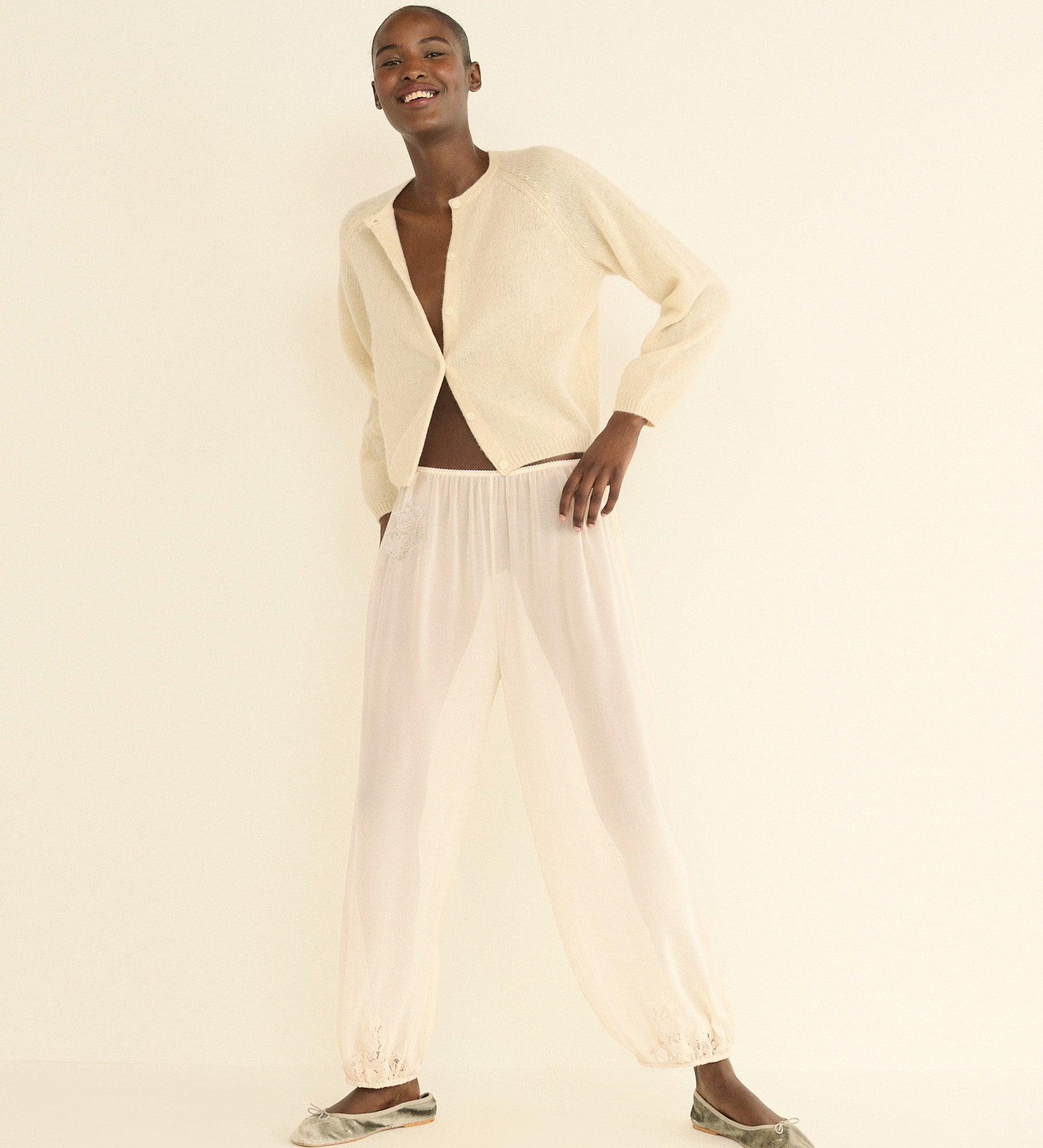 DOEN - PEROLINE CASHMERE CARDIGAN - - DOGWOOD