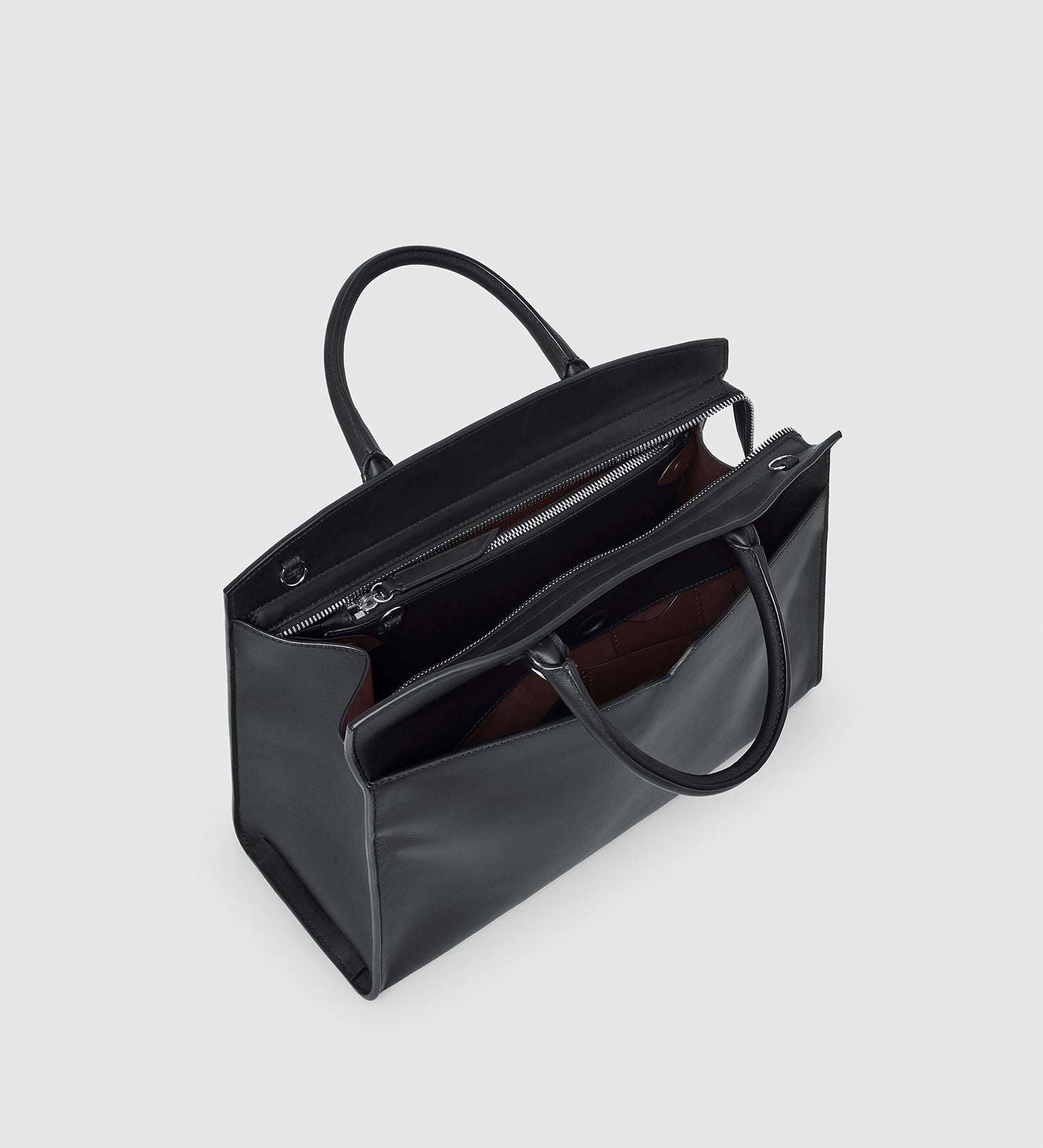 Metier - Pendulum 36 Buttery Nappa Black