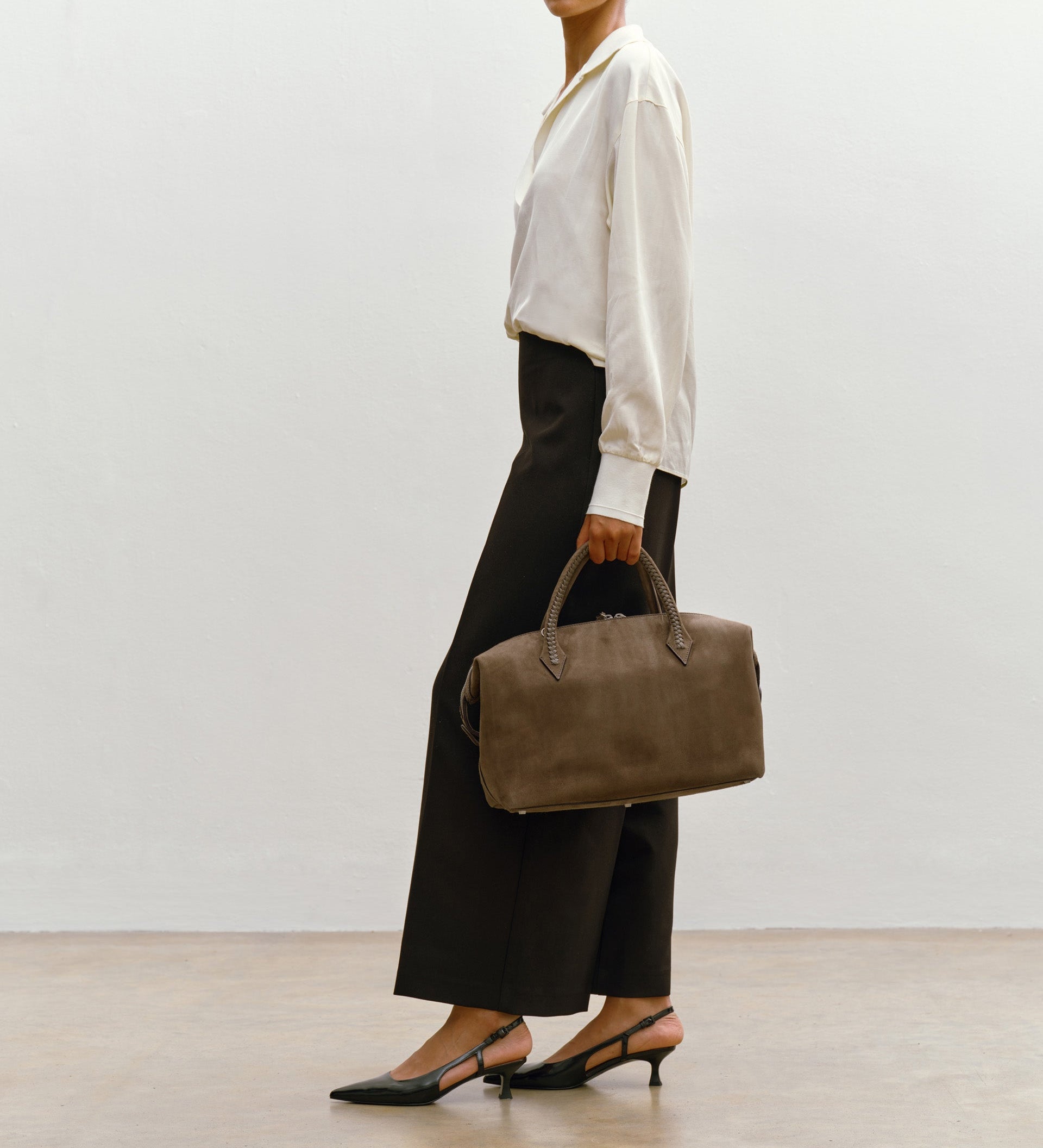 Metier - Vérité City Buttery Suede Clay