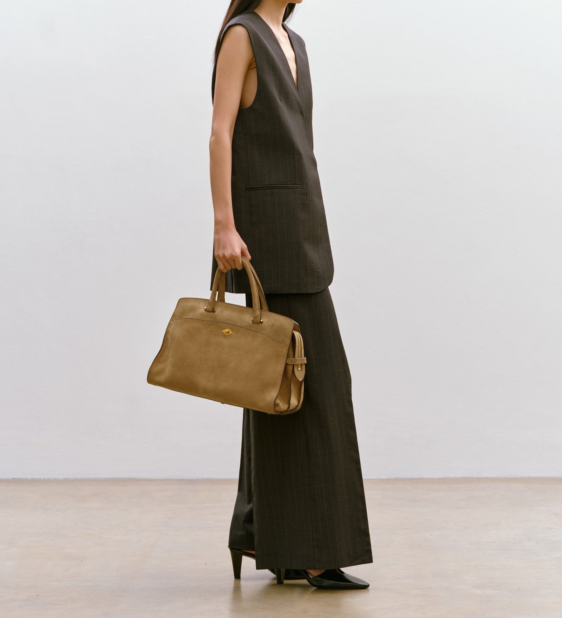 Metier - Private Eye Suede Cairo