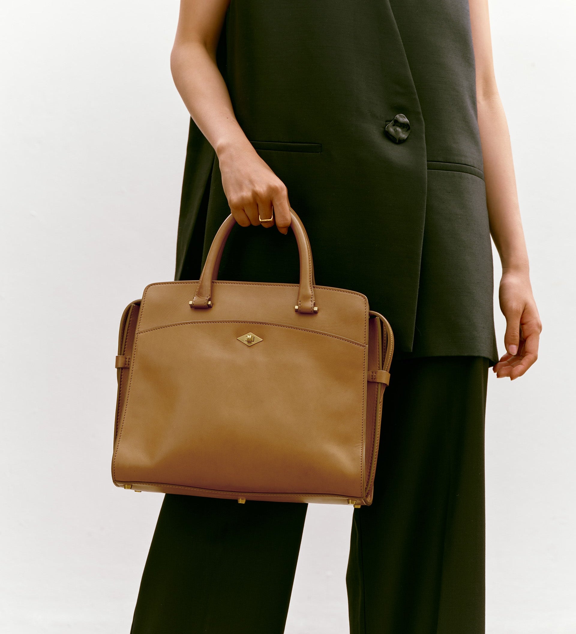 Metier - Private Eye Slim Nappa Caramel