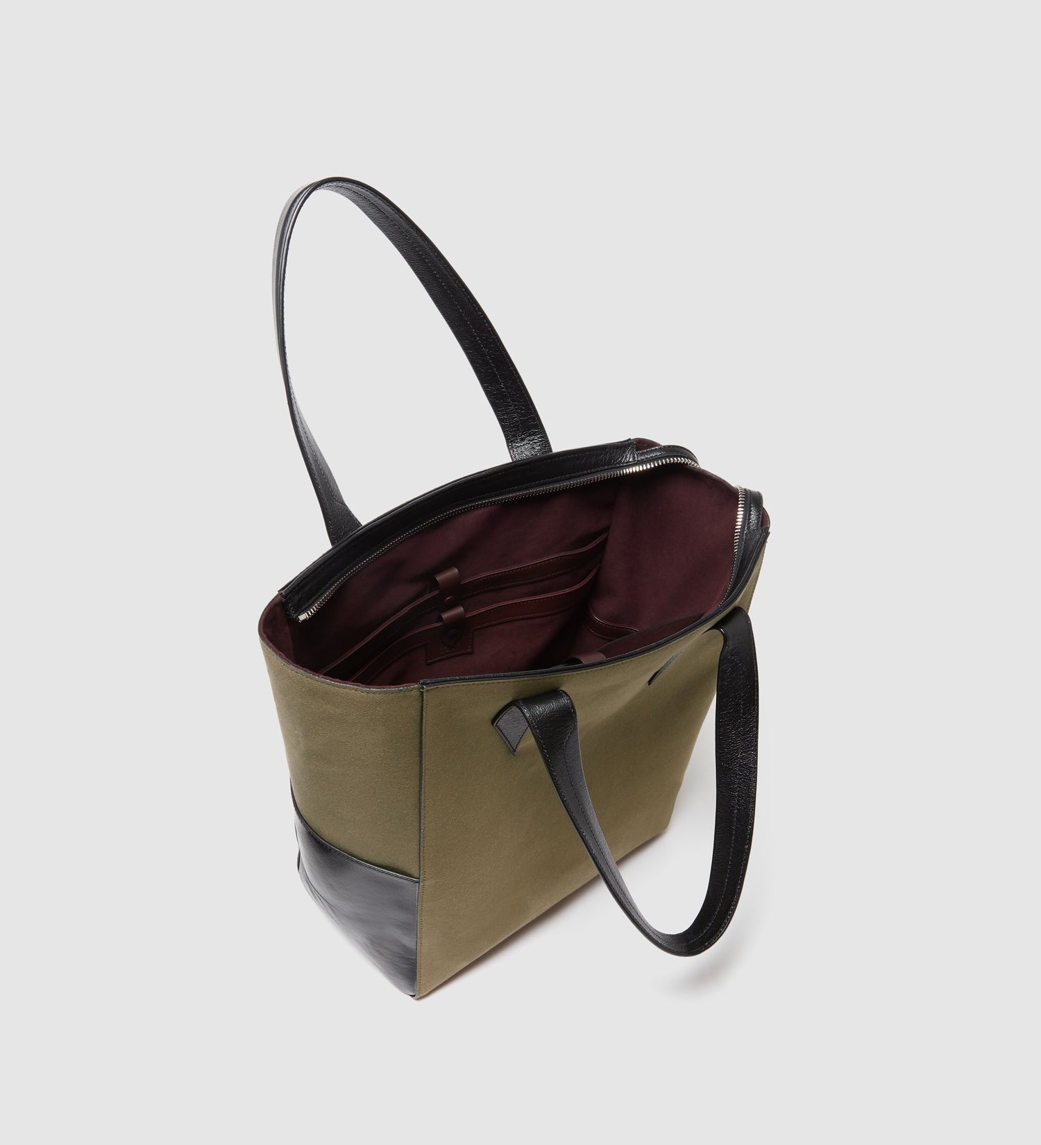 Metier - Passerby North - South Military Twill with Elvis Black