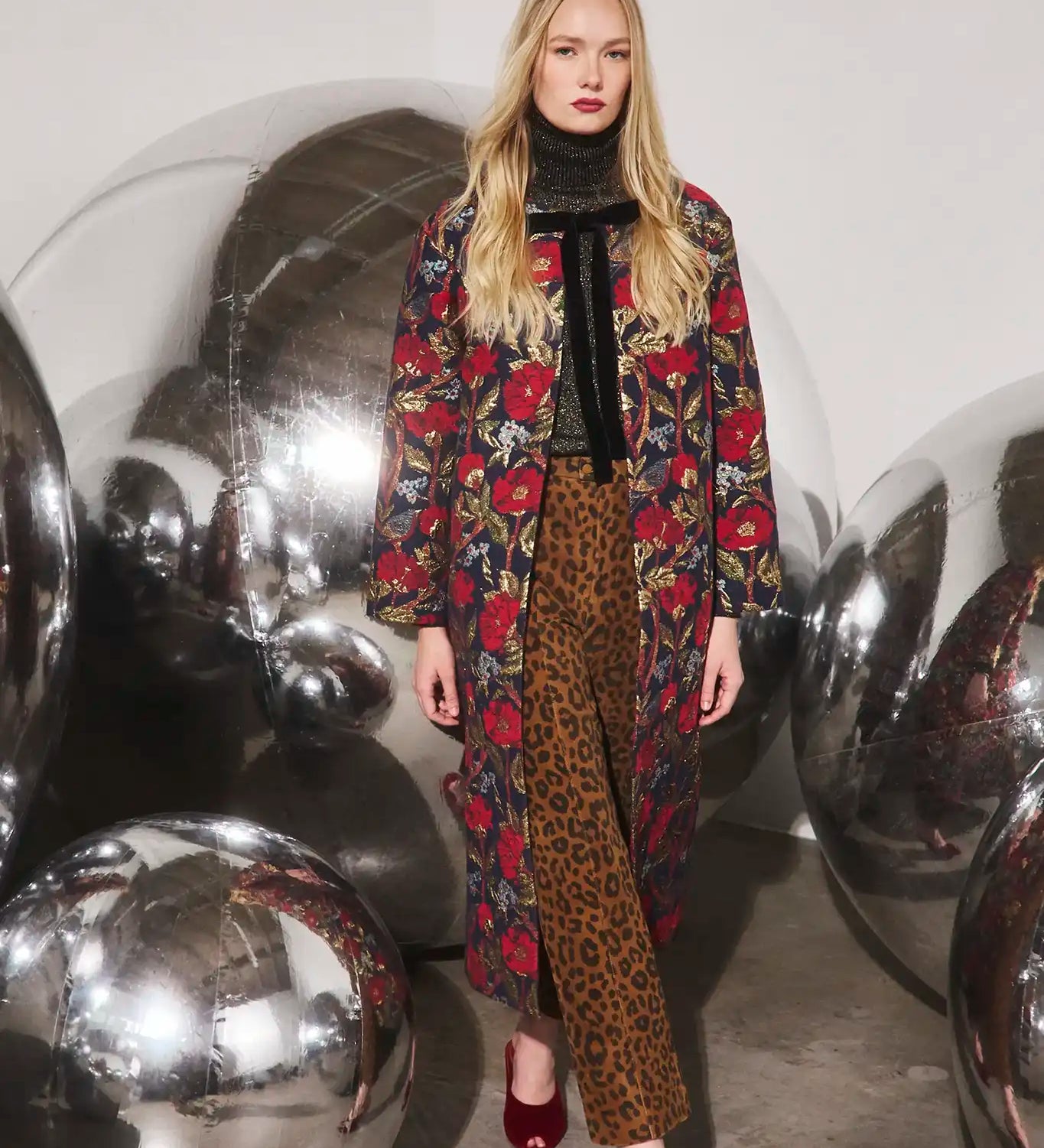 Hunter Bell - Portman Coat