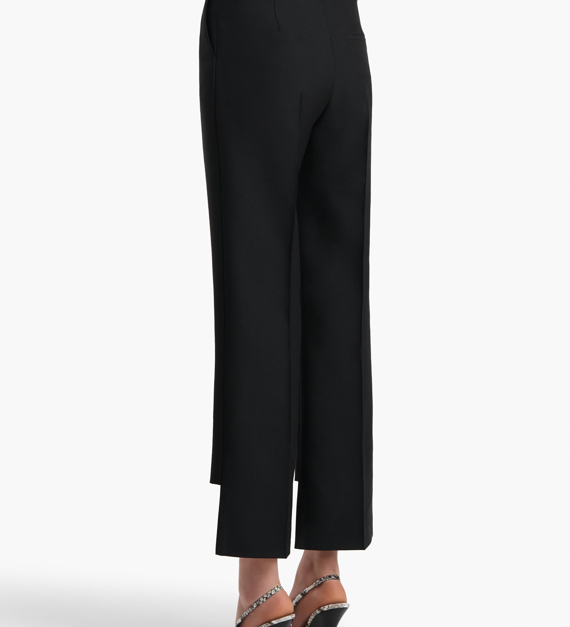 Khaite - Rae Pant in Black Crepe