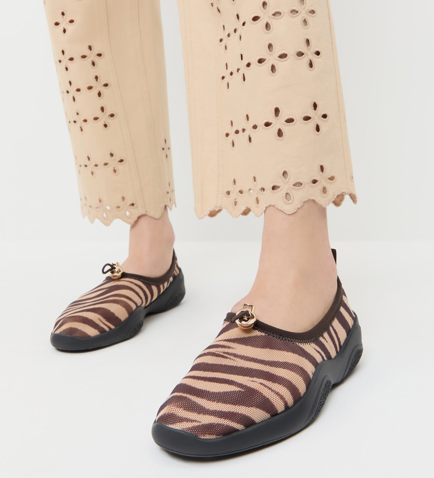 Loeffler Randall - Raina Zebra Mesh Flat