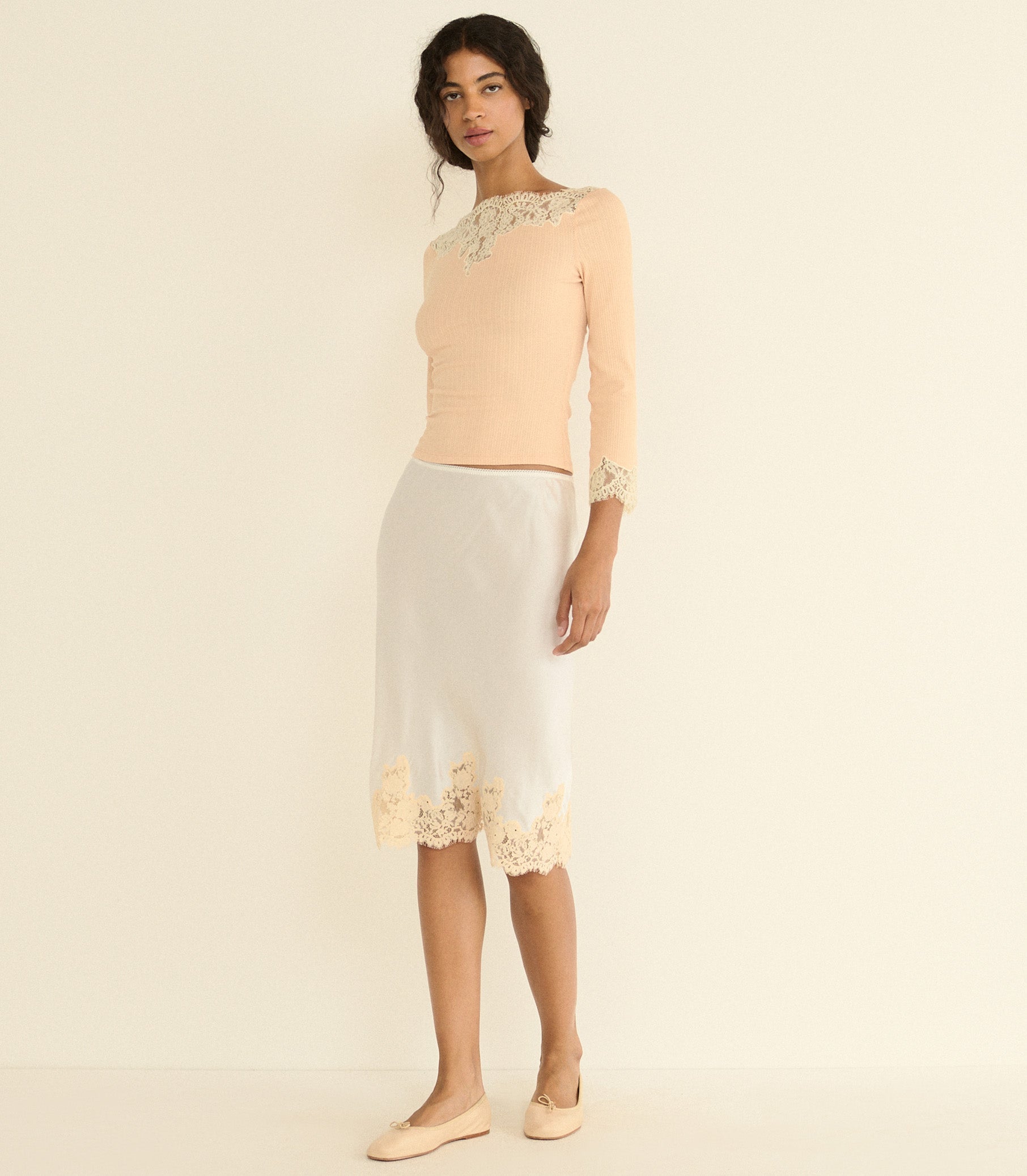 DOEN - RIANA TEE - - LIGHT PEACH SORBET