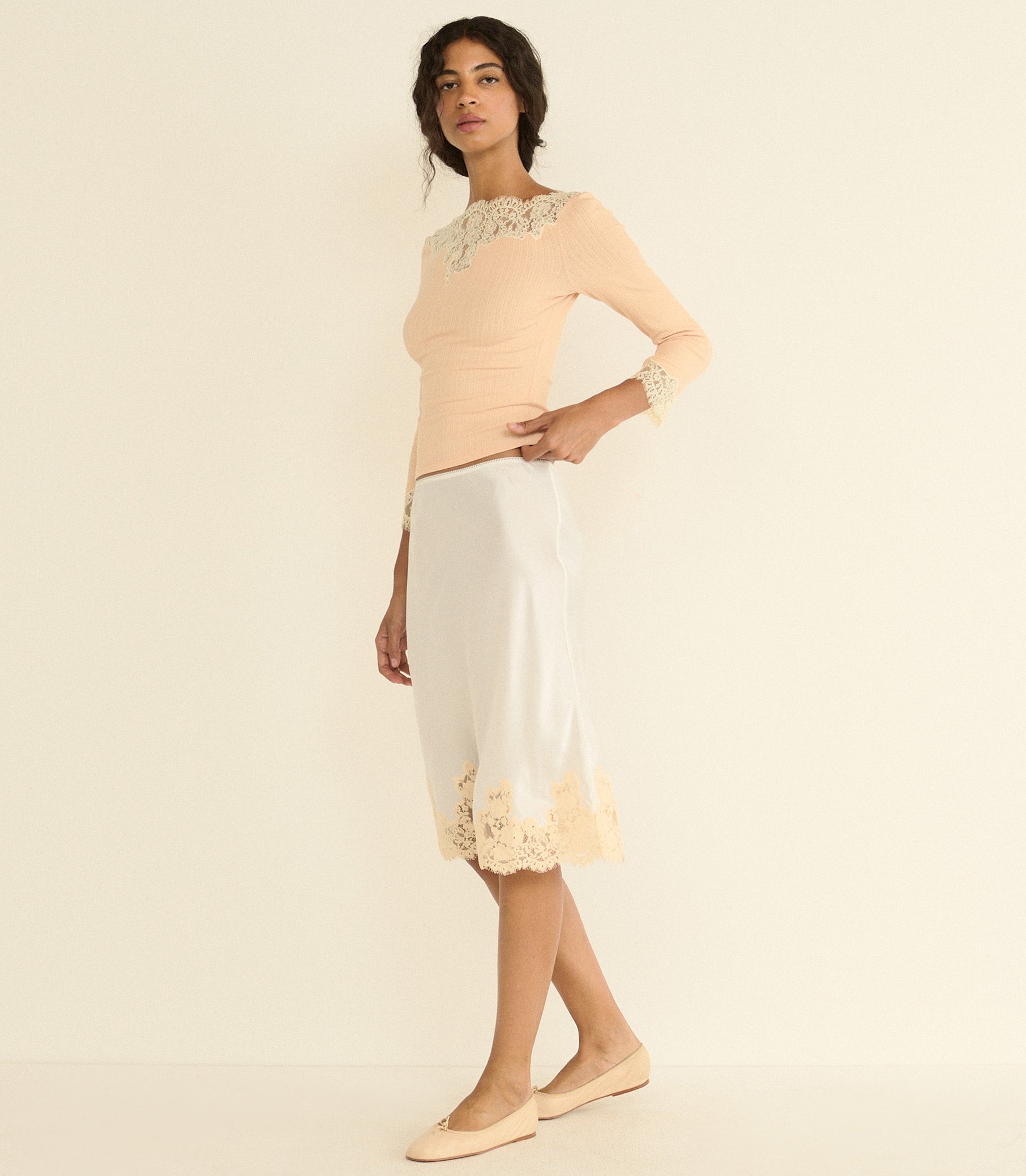 DOEN - RIANA TEE - - LIGHT PEACH SORBET