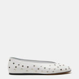 Le Monde Beryl - Regency Slipper / White Leather Studs