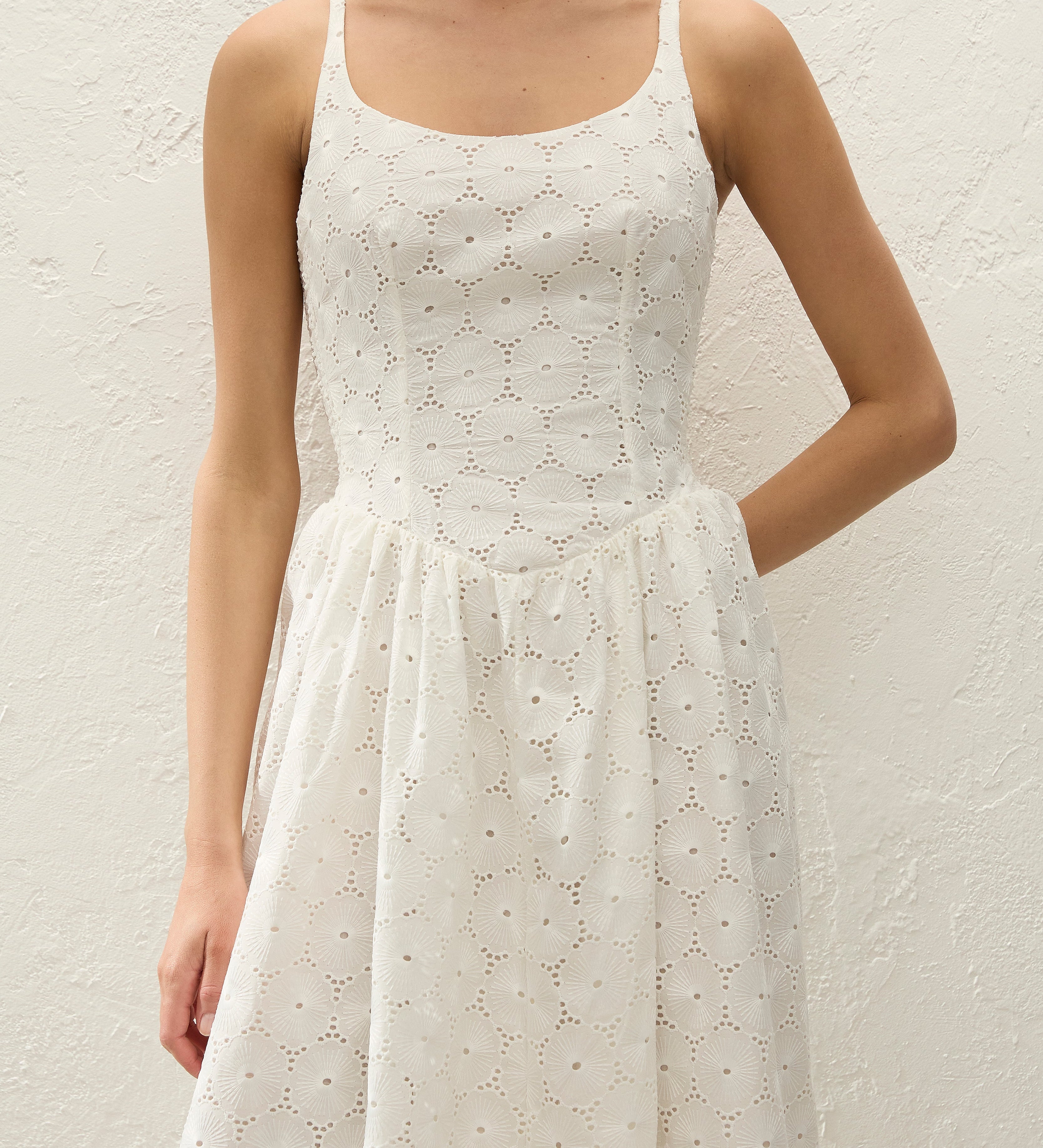 Faithfull - Milana Midi Dress Dolce Broderie White