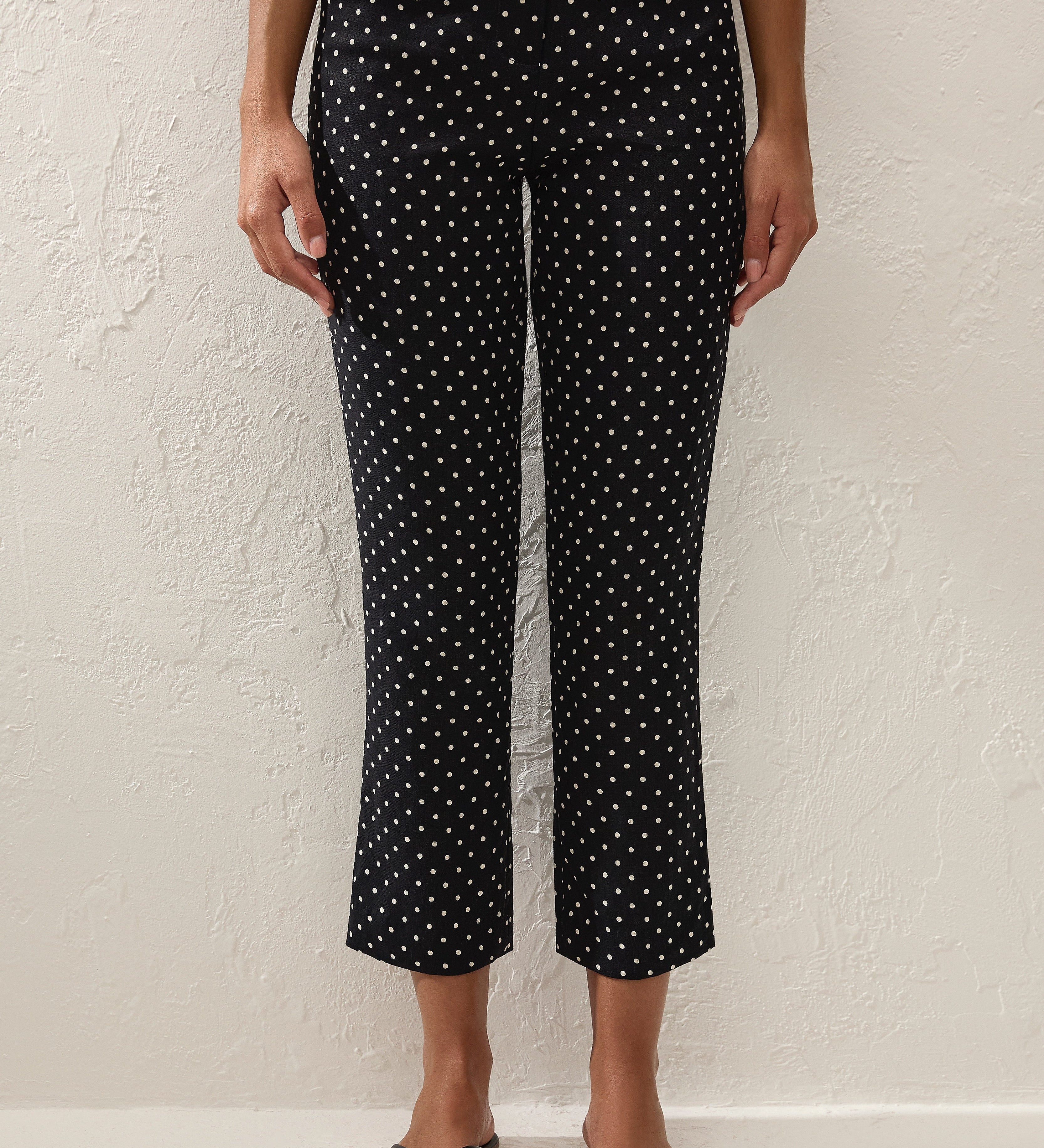 Faithfull - Iria Capri Pant Lola Polka Dot Black Cream