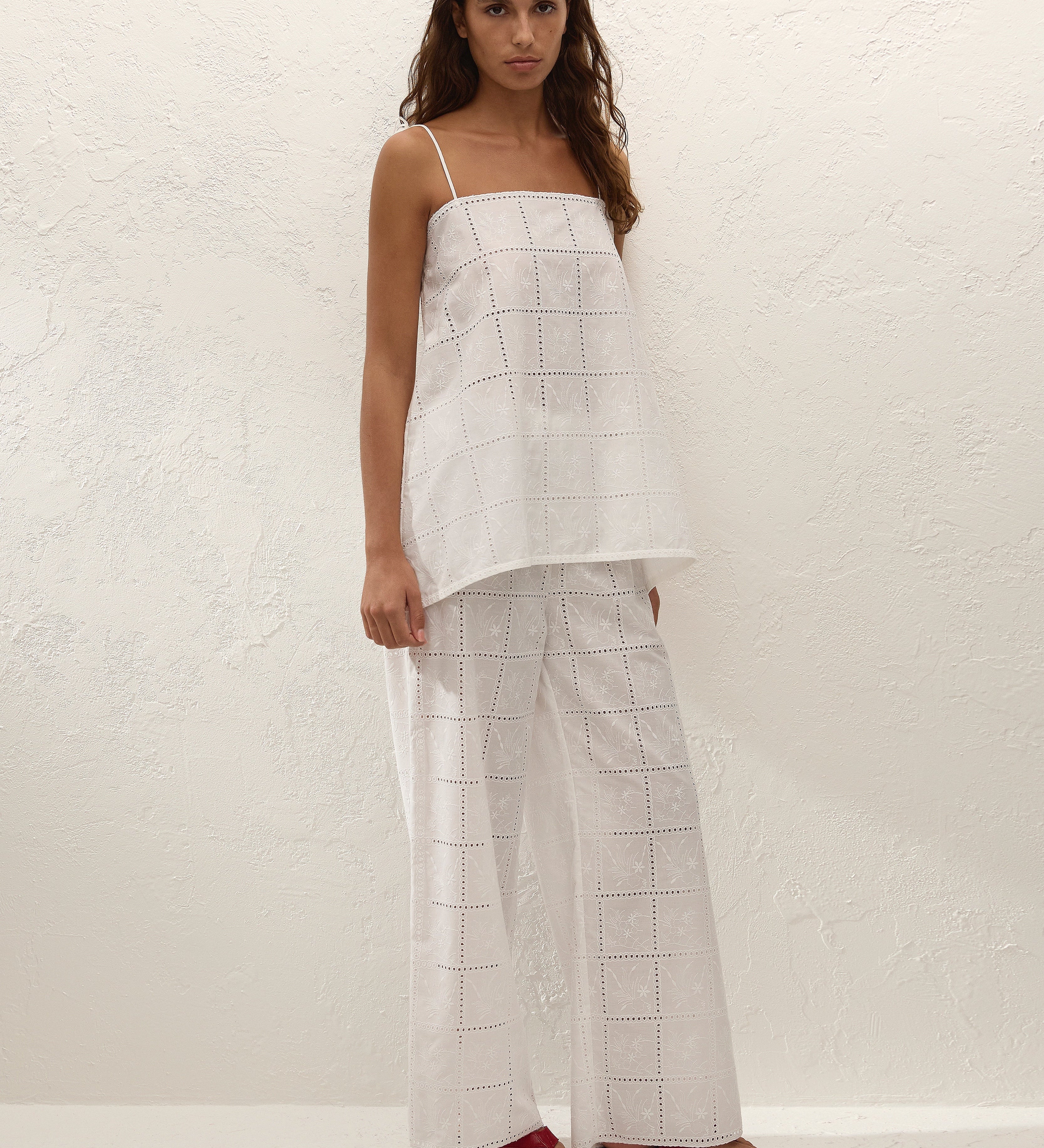 Faithfull - Mora Top Handkerchief Broderie White