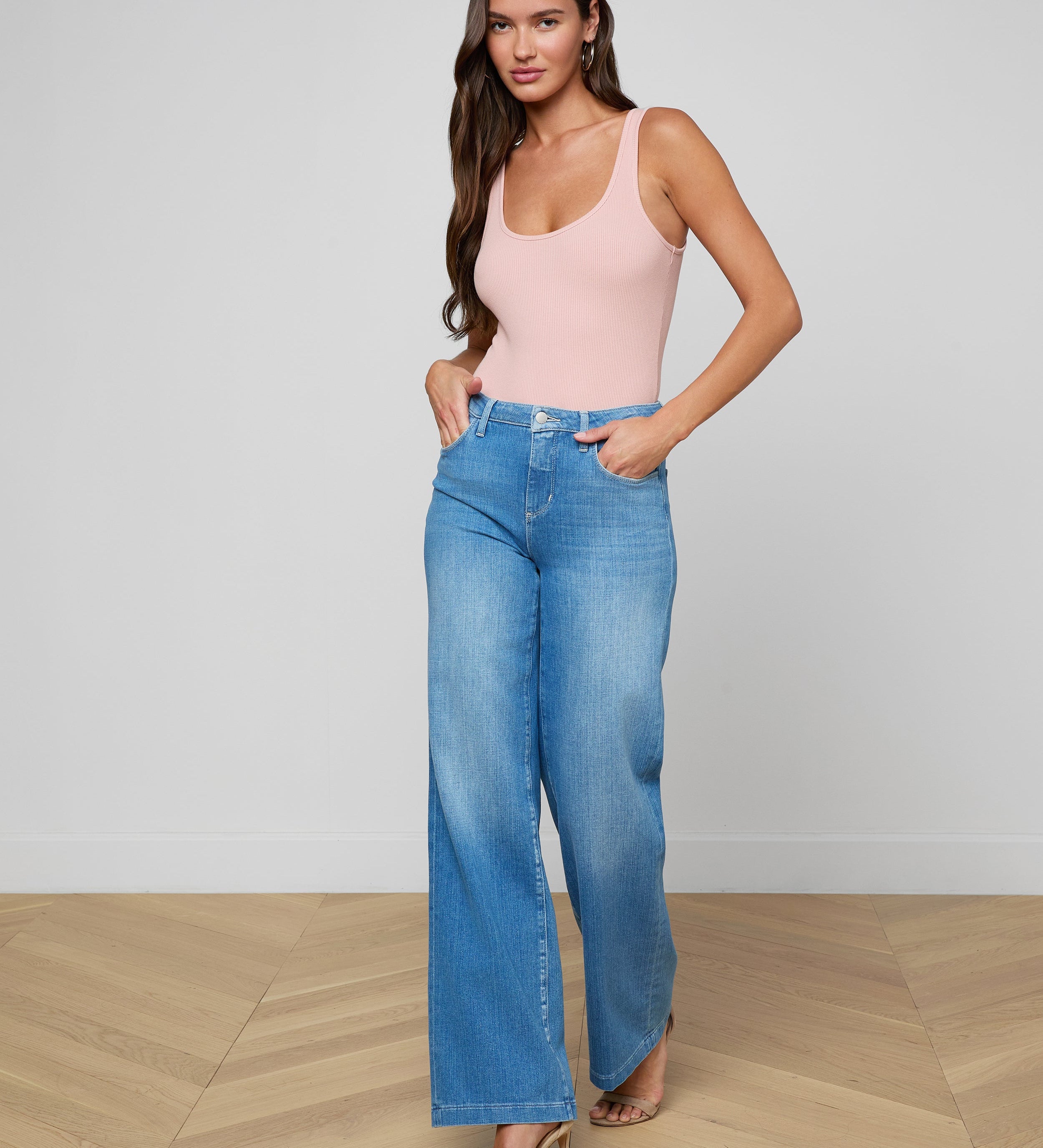 L'AGENCE - Nica Scoopneck Bodysuit