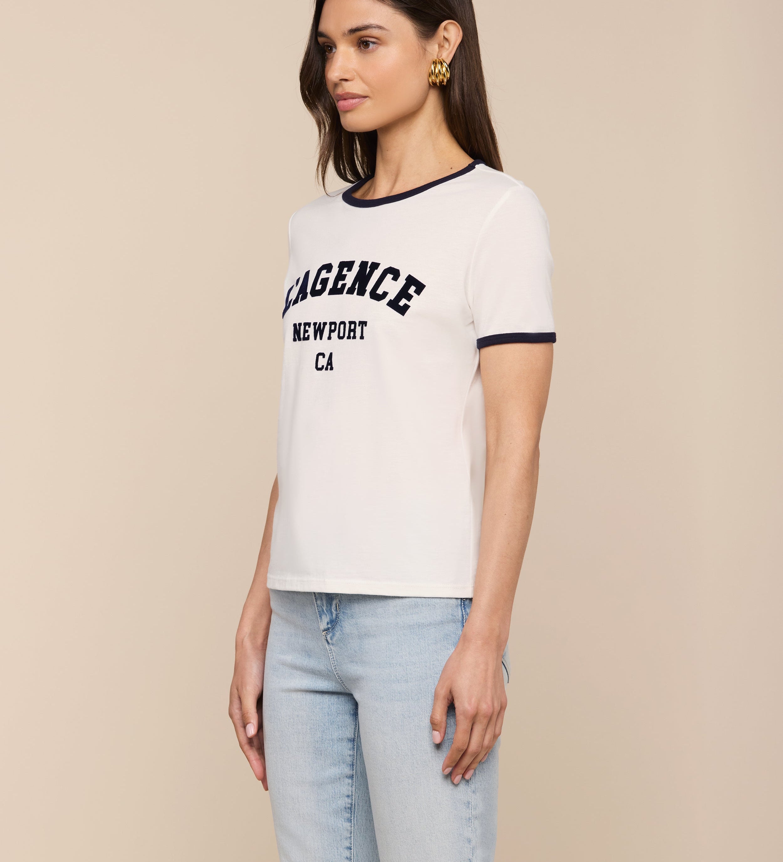 L'AGENCE - Tommie Crewneck Tee
