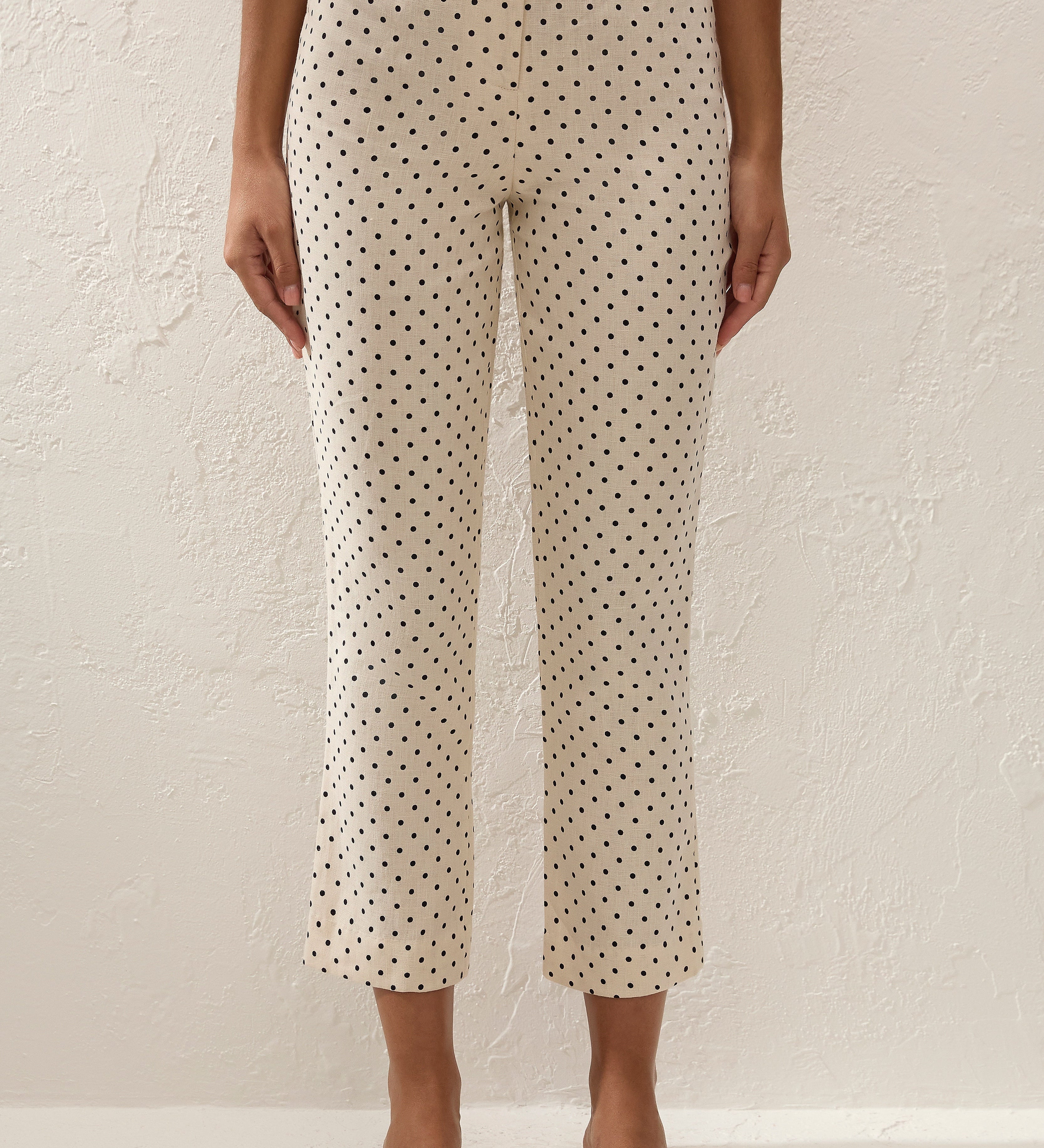 Faithfull - Iria Capri Pant Lola Polka Dot Cream Black