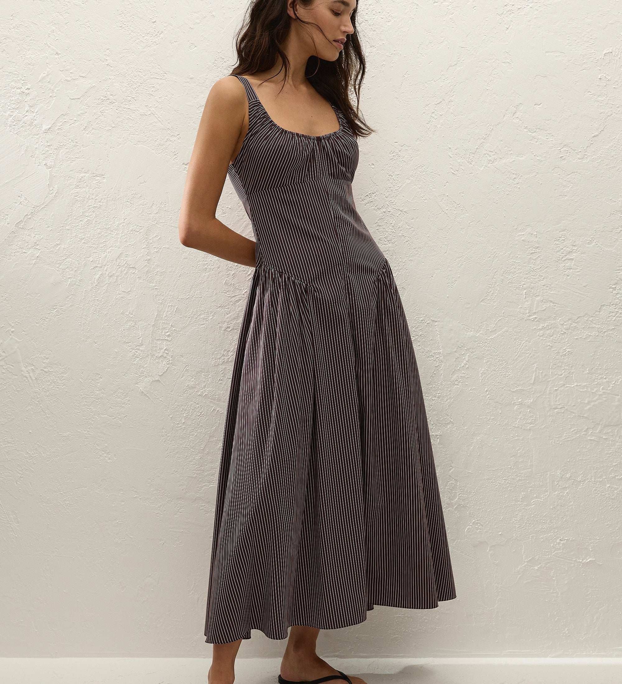 Faithfull - Olas Midi Dress Rocio Pinstripe Chocolate Plum