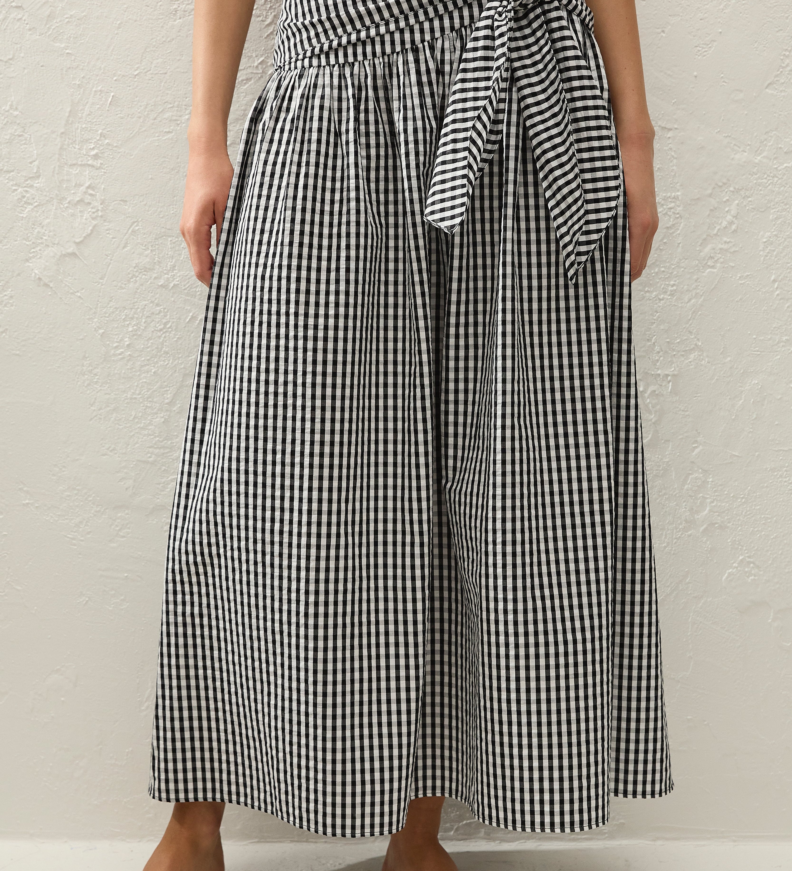 Faithfull - Lucia Midi Skirt Black Textured Gingham - Final Sale
