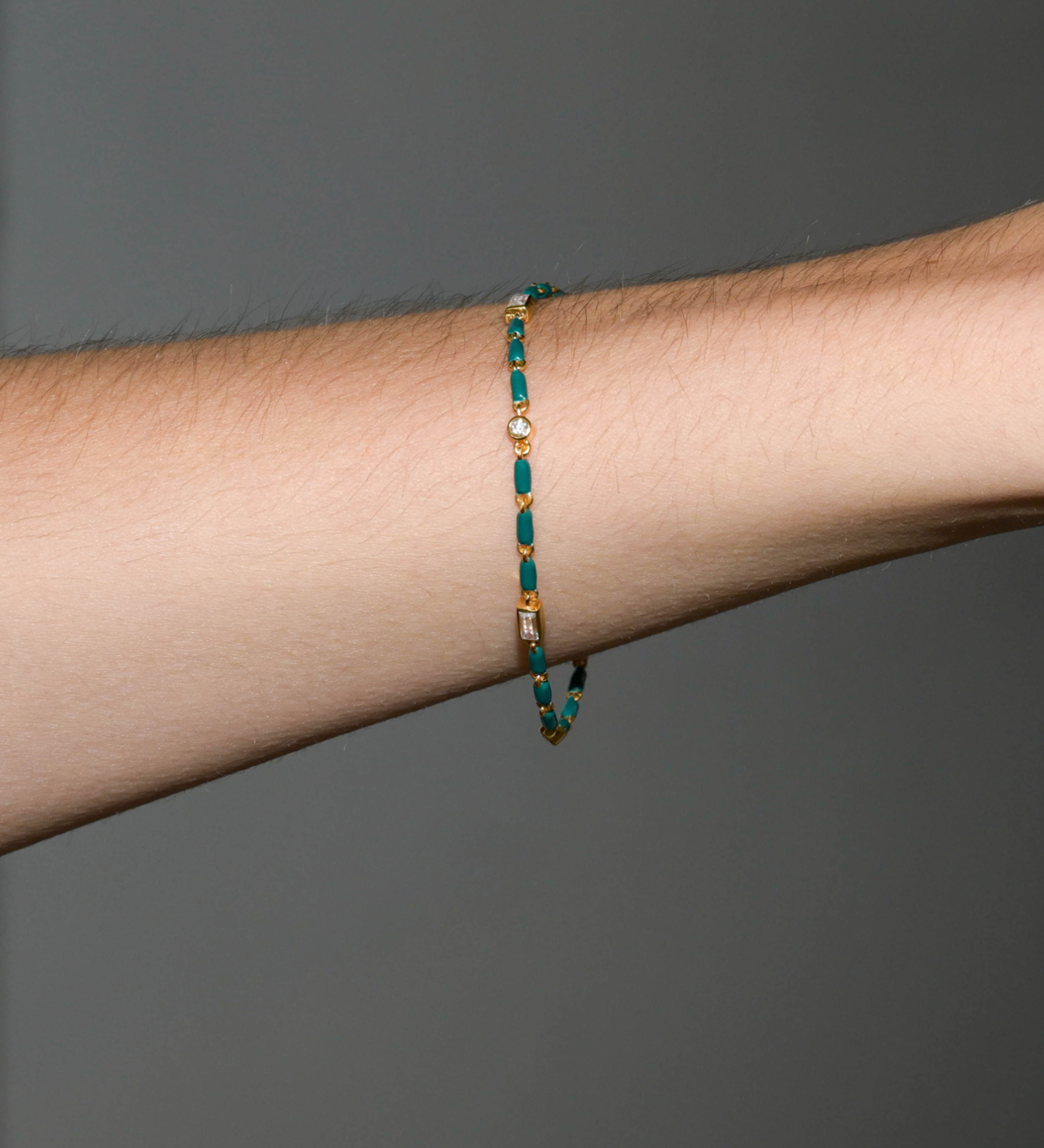 Dorsey - ENAMEL MOISSANITE BRACELET IN SARCELLE, 18K GOLD VERMEIL