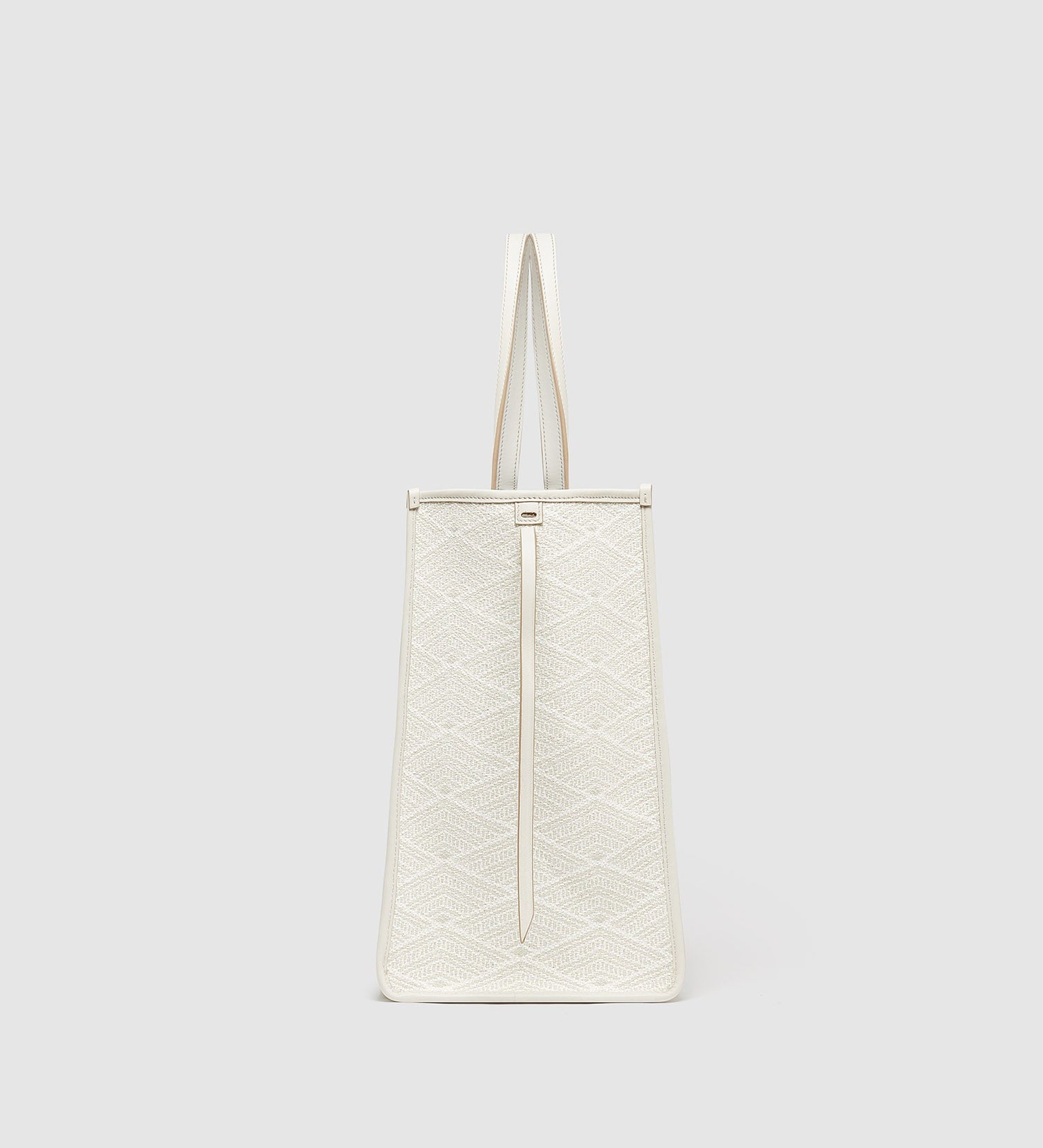 Metier - Chameleon 41 Oversized Diamond Jacquard Grey with Bianco