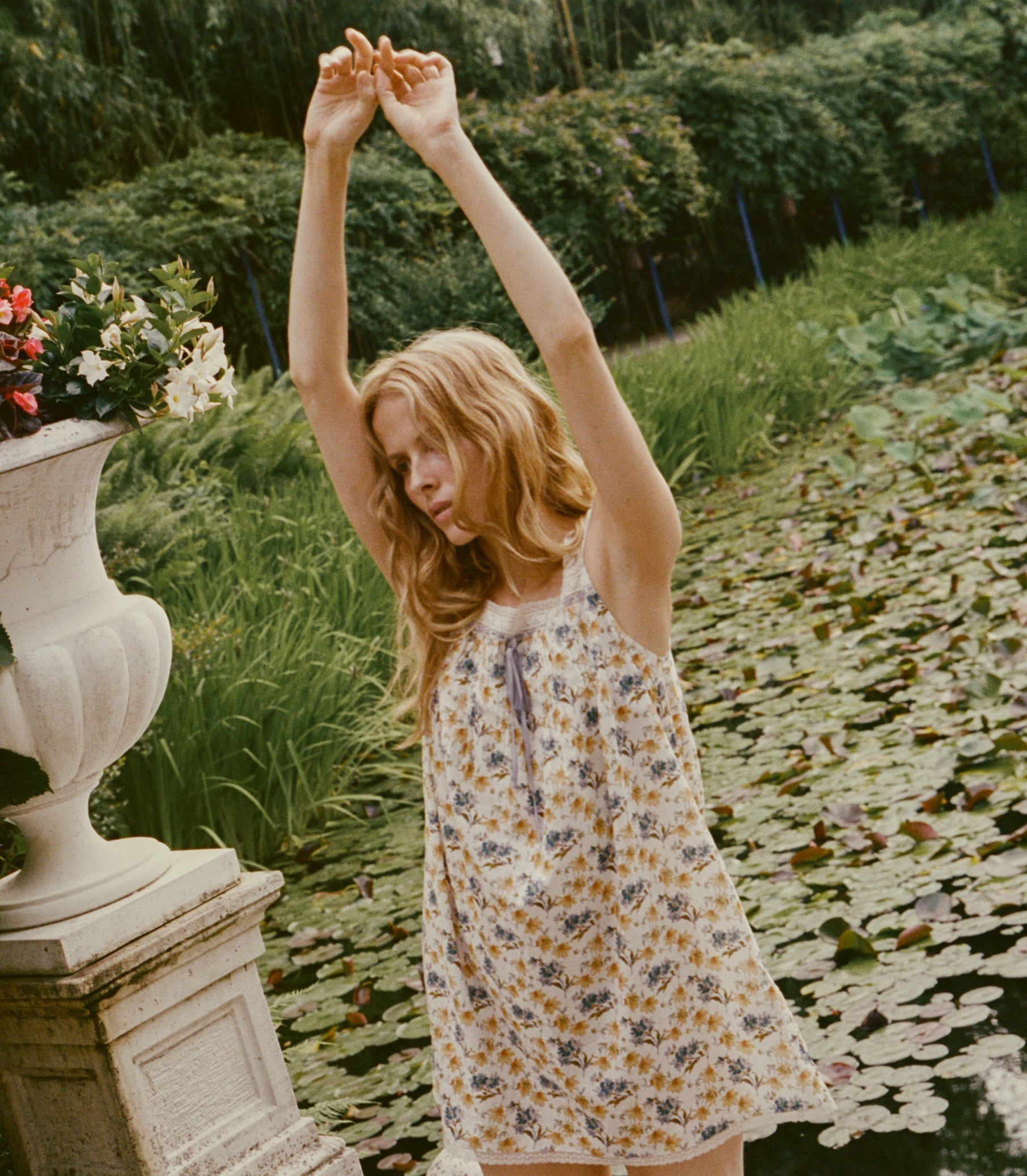 DOEN - SIRONA DRESS - - NARCISSUS BLOOM