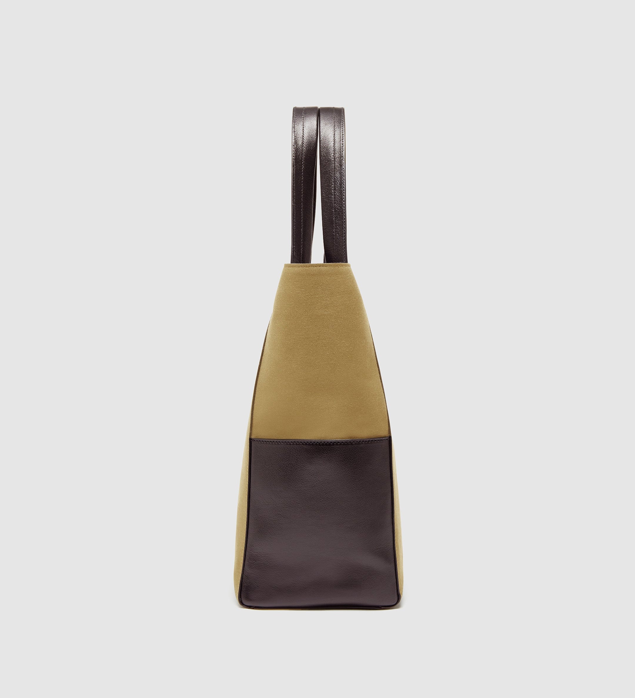 Metier - Passerby North - South Explorer Canvas With Cacao