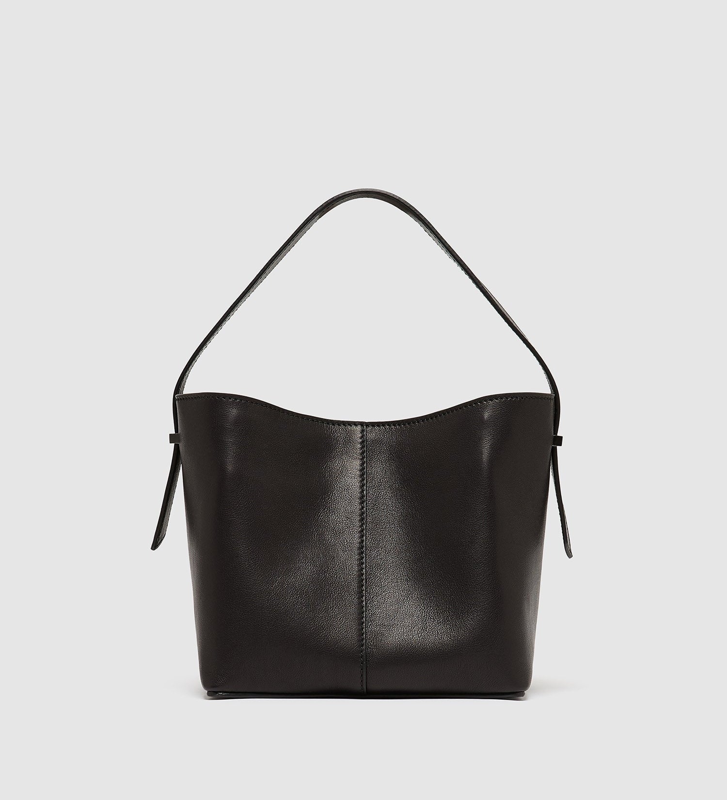 Metier - Tilt 16 Ultralight Calfskin Black