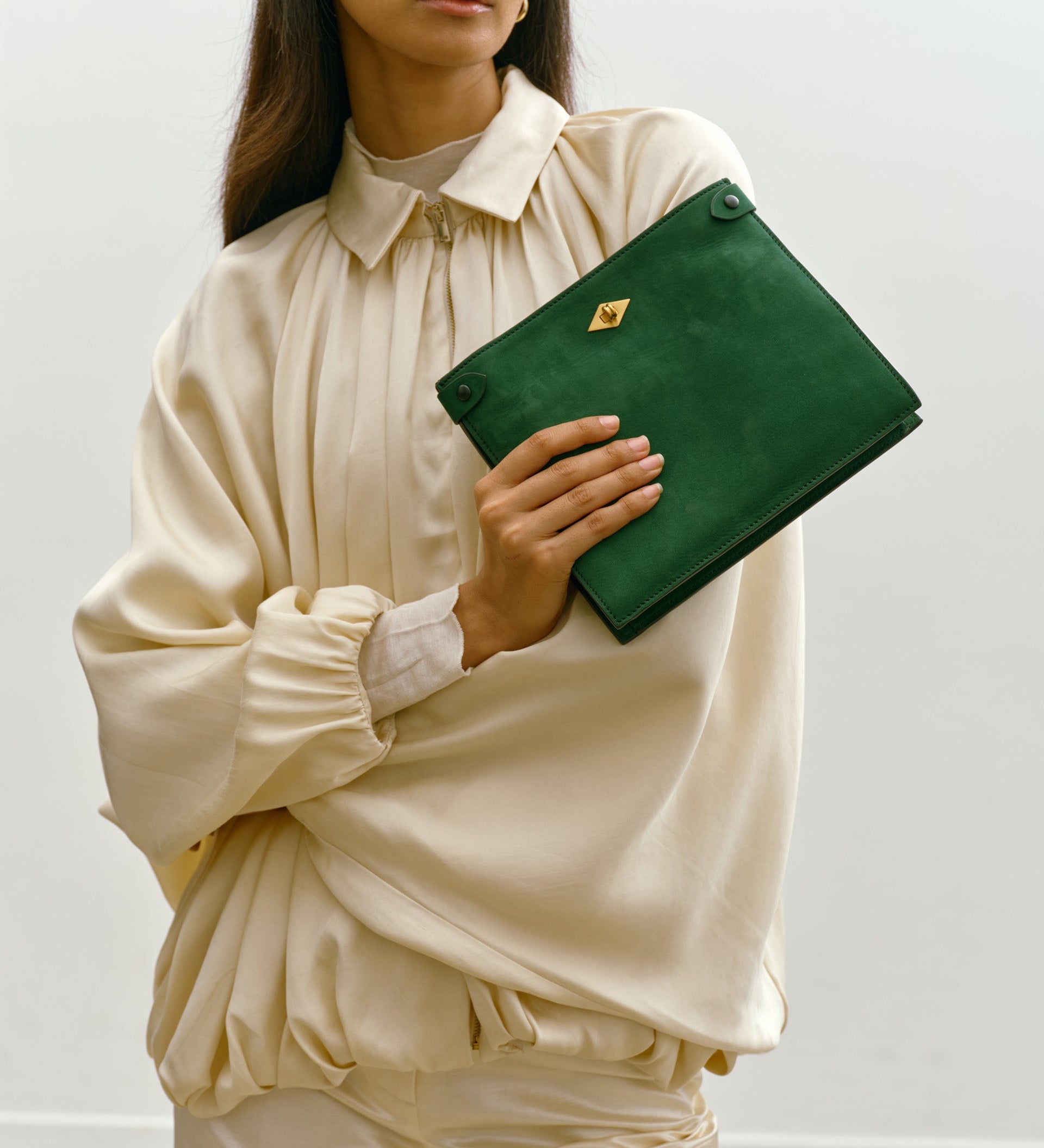 Metier - Stowaway Crossbody Nubuck Bright Emerald