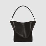 Métier - Twist 22 Supple Calfskin Black