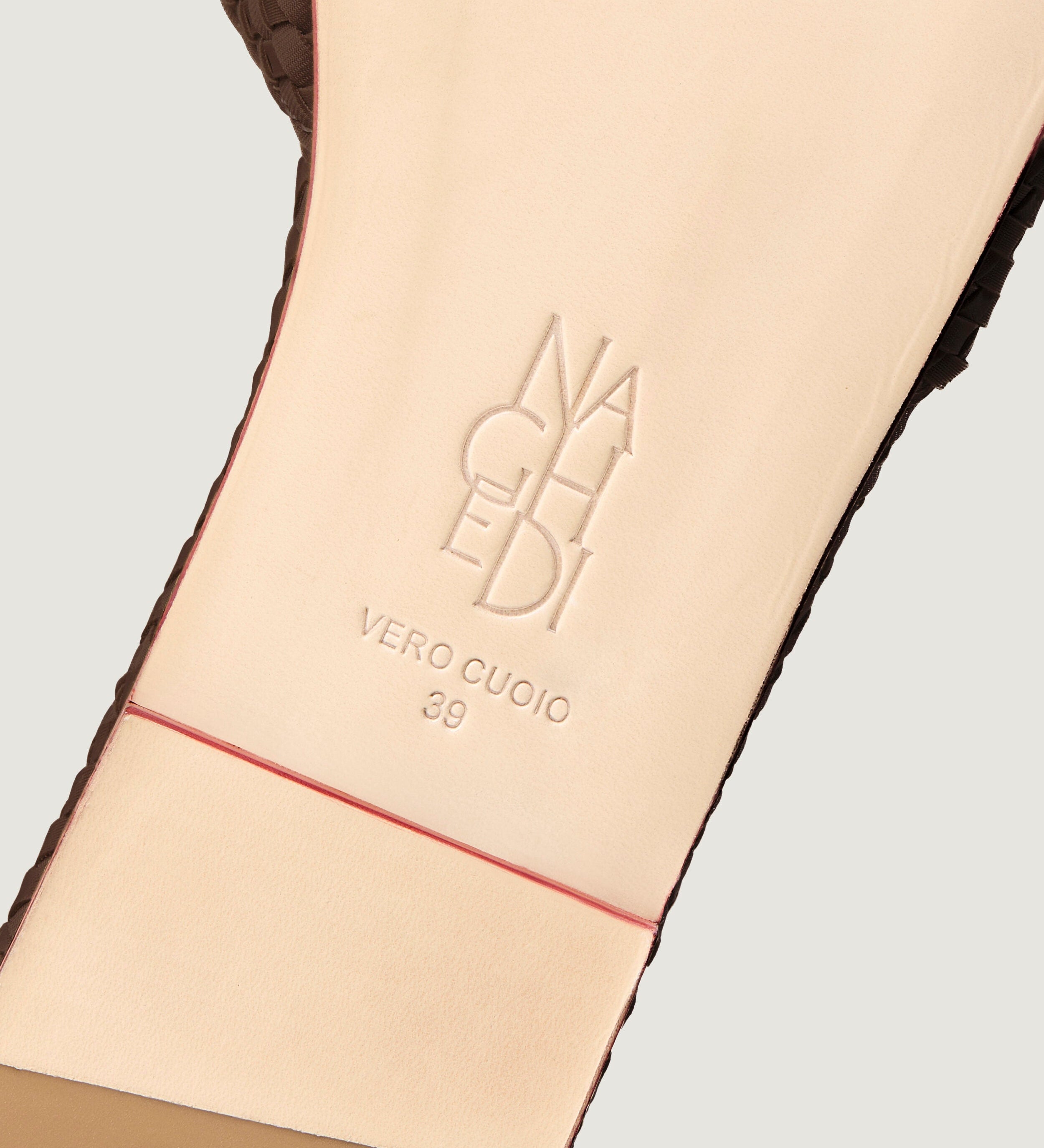 Cartolina - St. Barths Slide | Chocolate