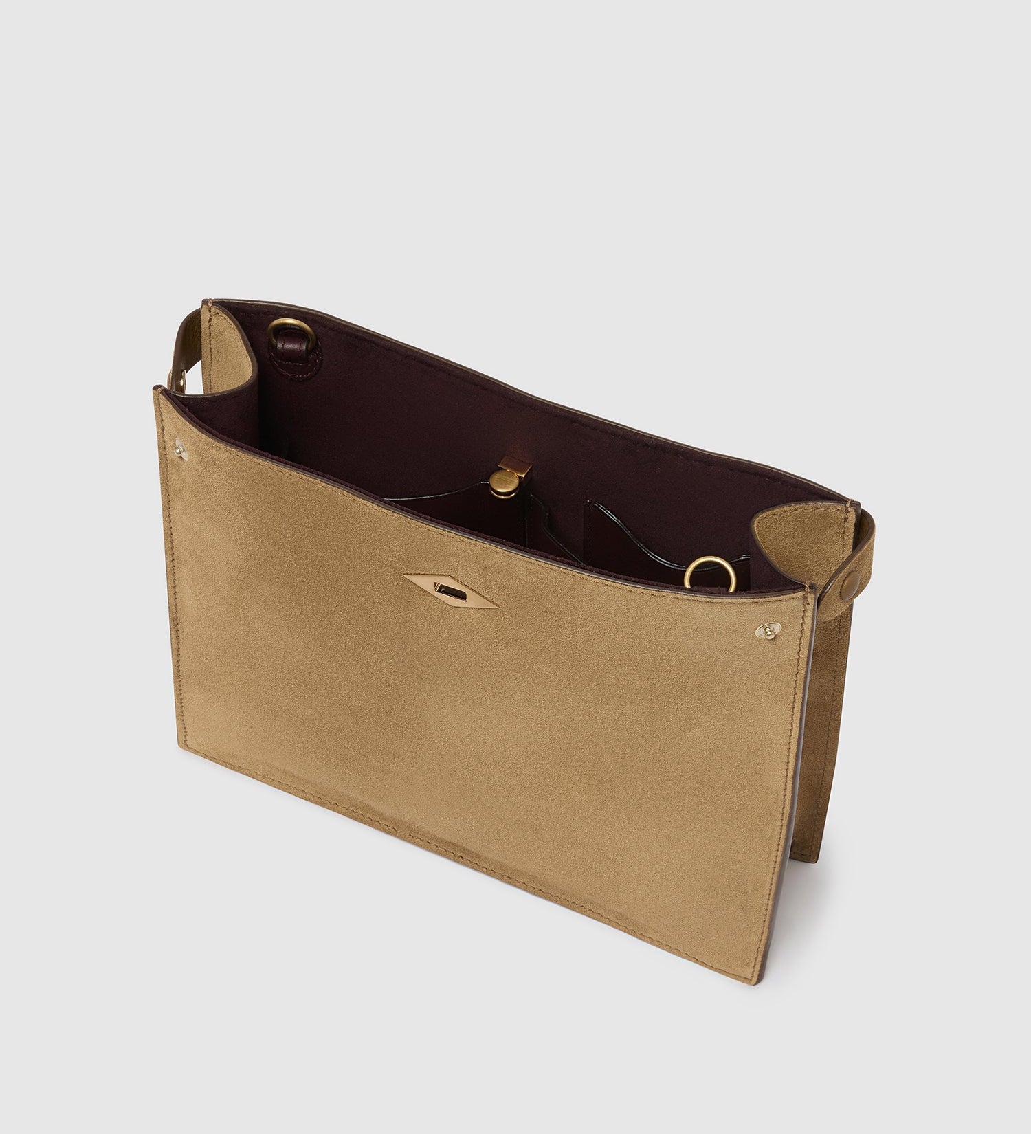 Metier - Stowaway Suede Cairo