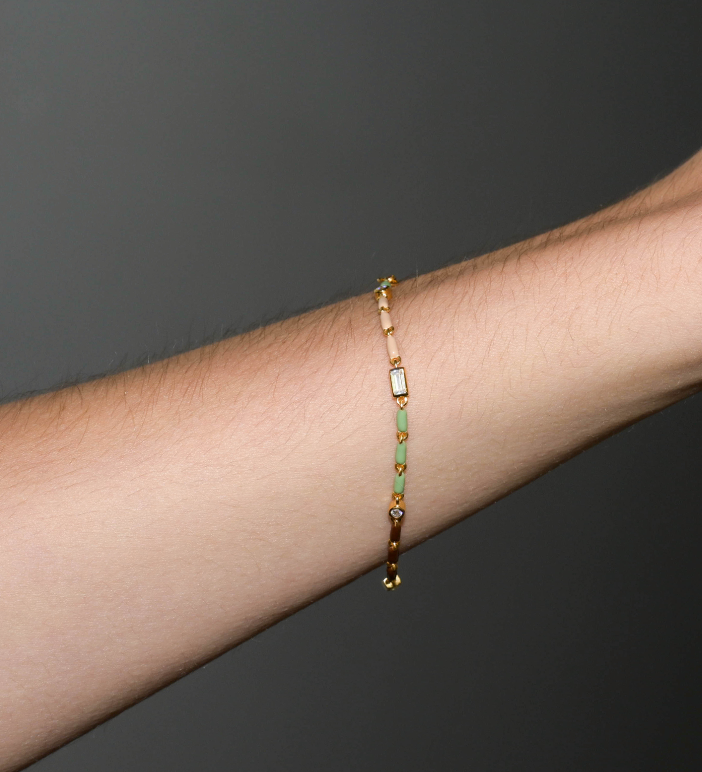 Dorsey - ENAMEL MOISSANITE BRACELET IN TERRE, 18K GOLD VERMEIL