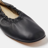 Le Monde Beryl - Mica Flat / Black Leather