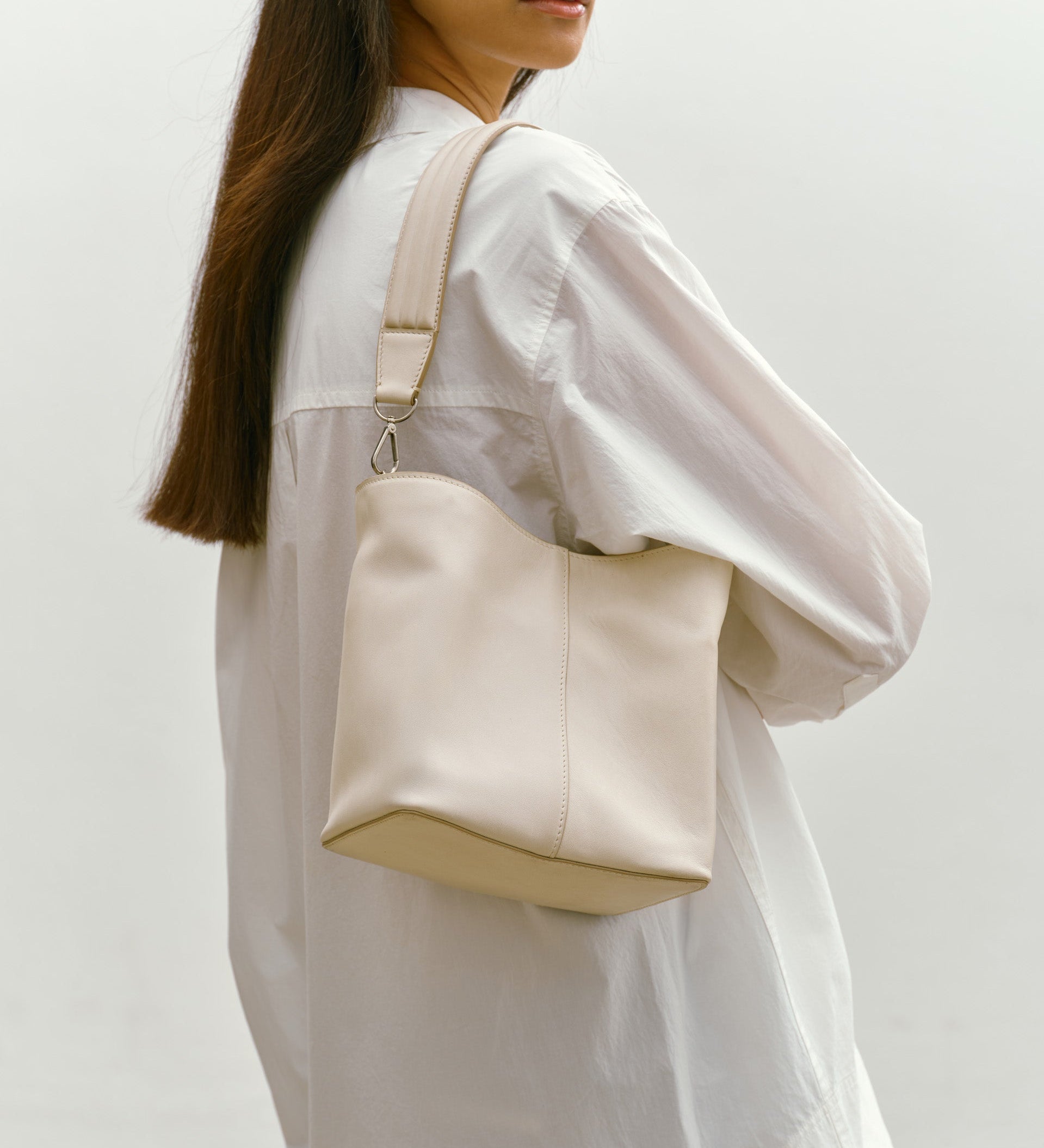 Metier - Twist 18 Supple Calfskin Bianco
