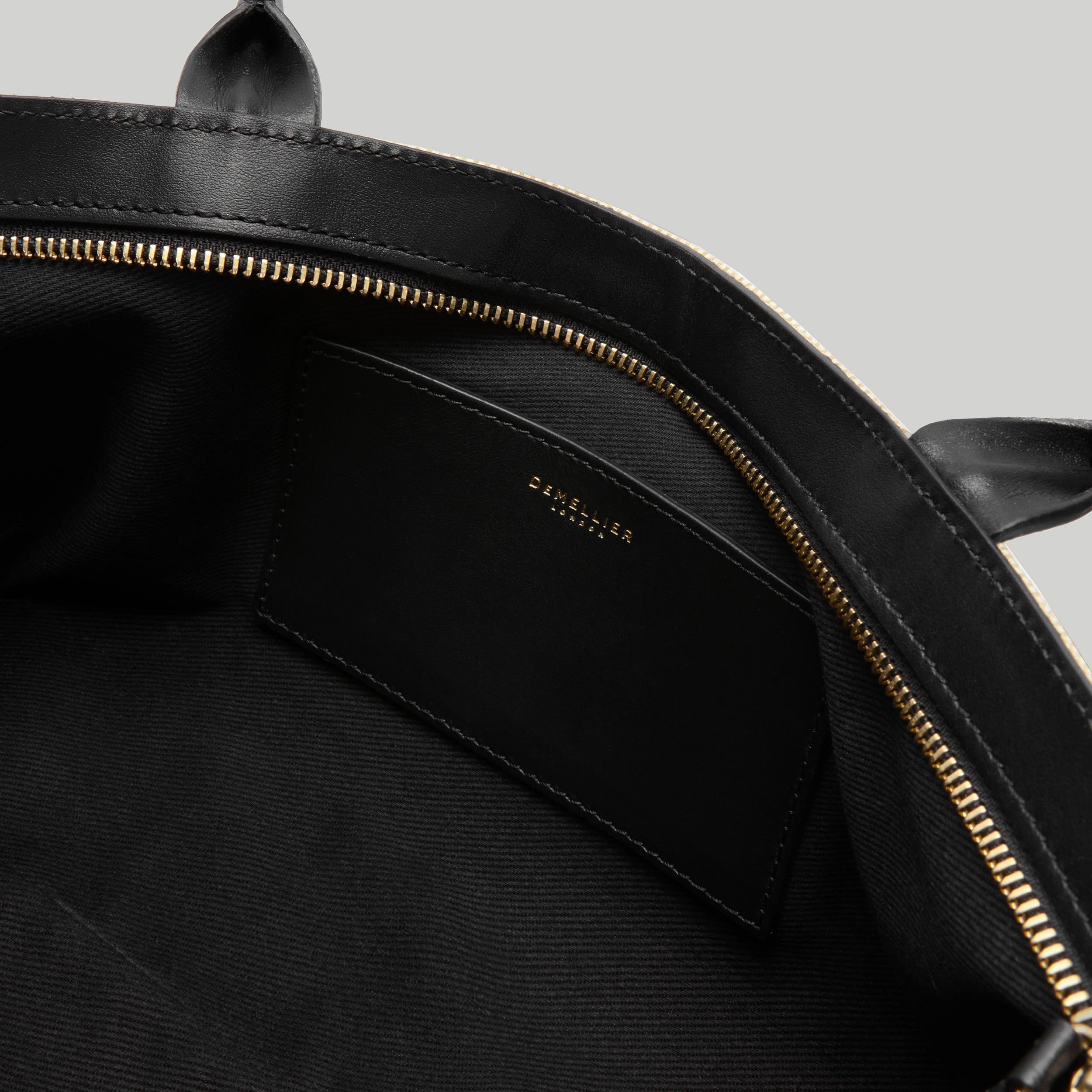 Demellier London - The New York Shoulder