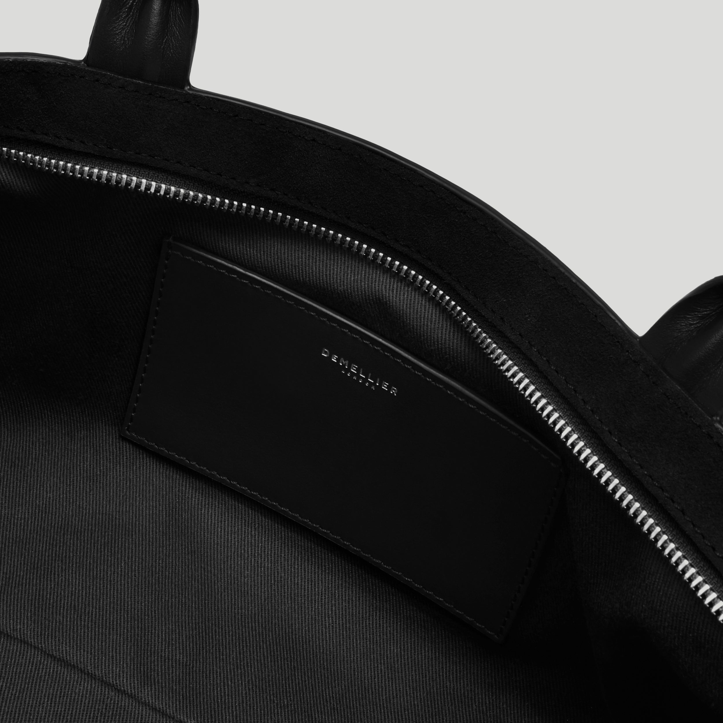 Demellier London - The New York Shoulder