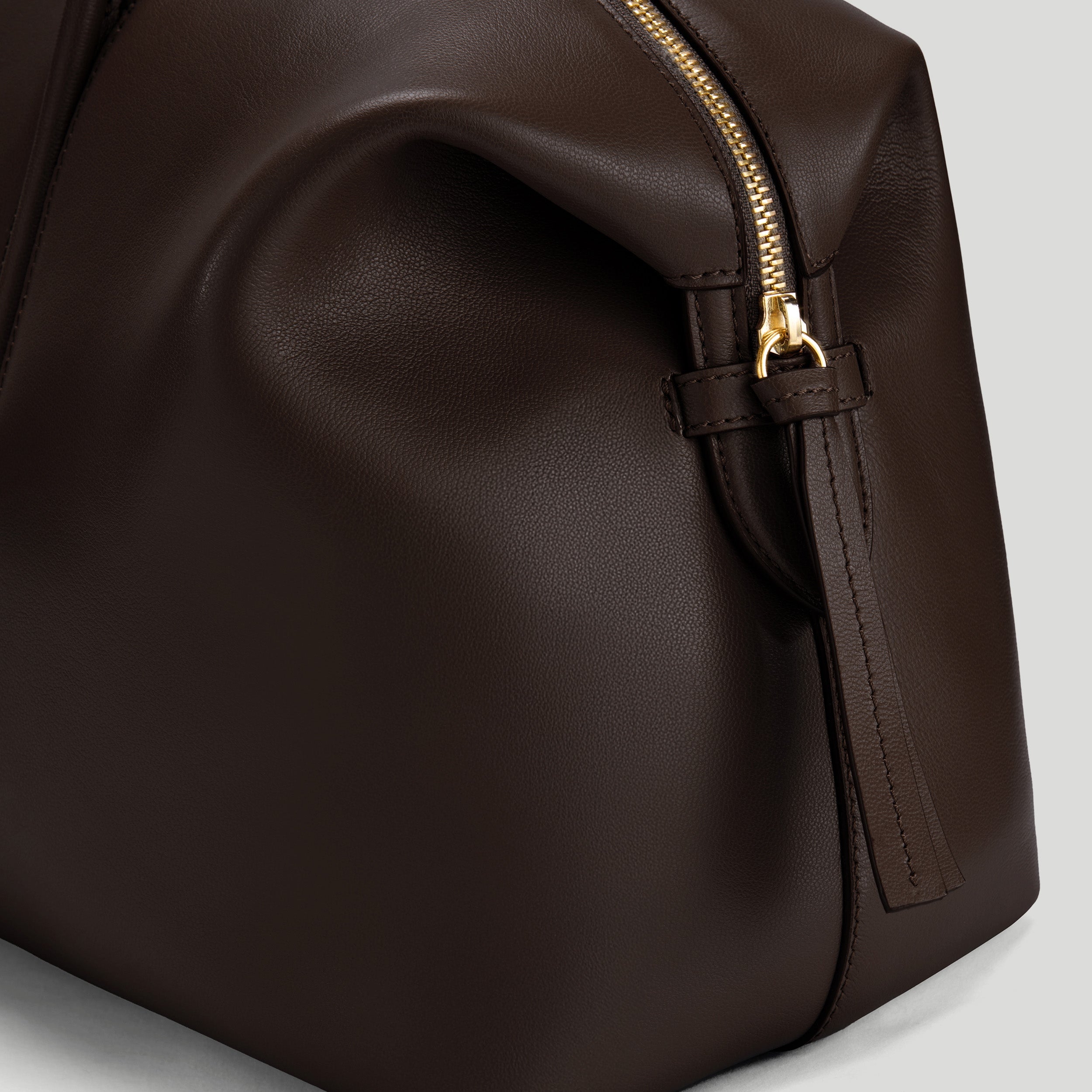 DeMellier - Romee Strijd x The Stockholm Dark Brown Fine Grain