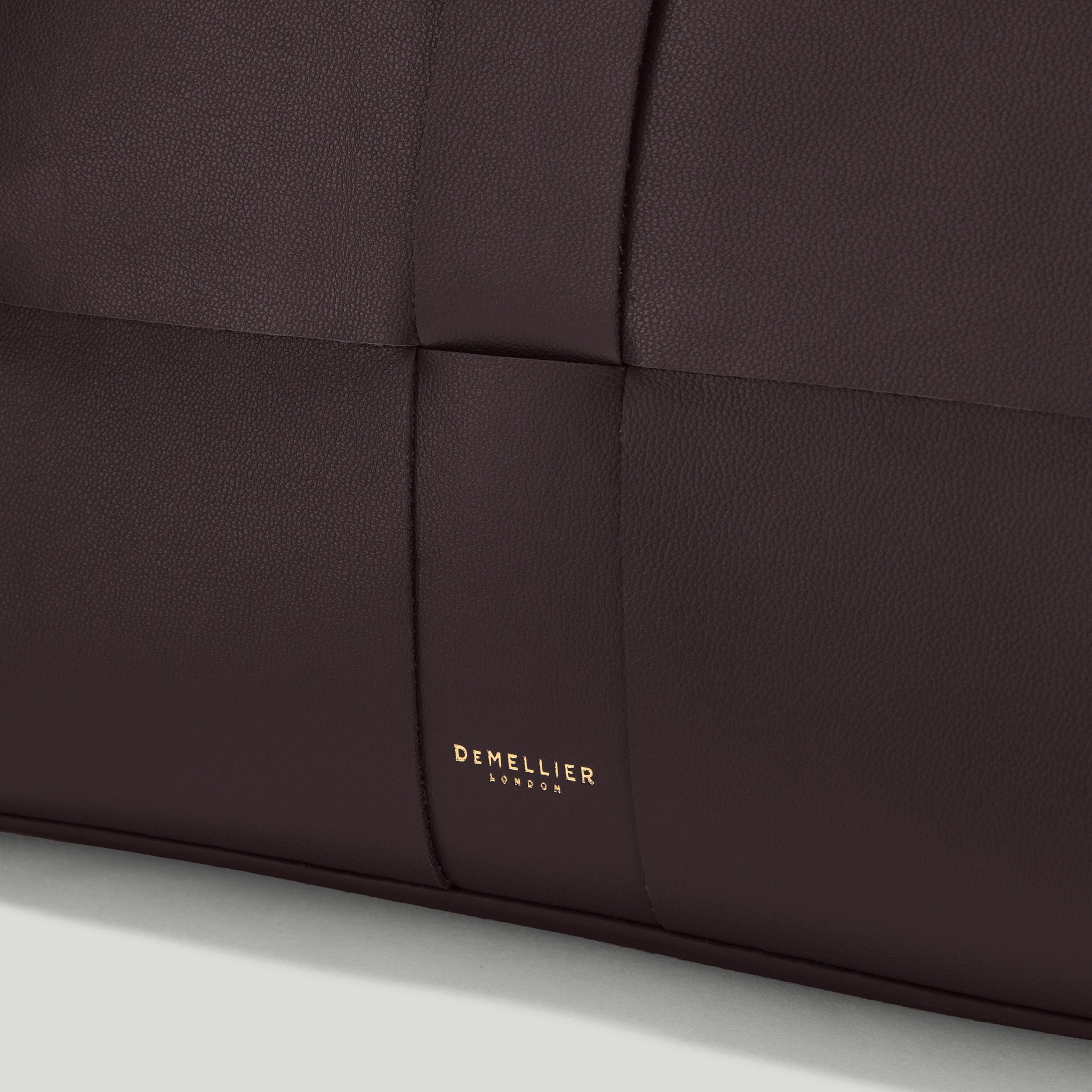 DeMellier - The Florence Bordeaux Fine Grain