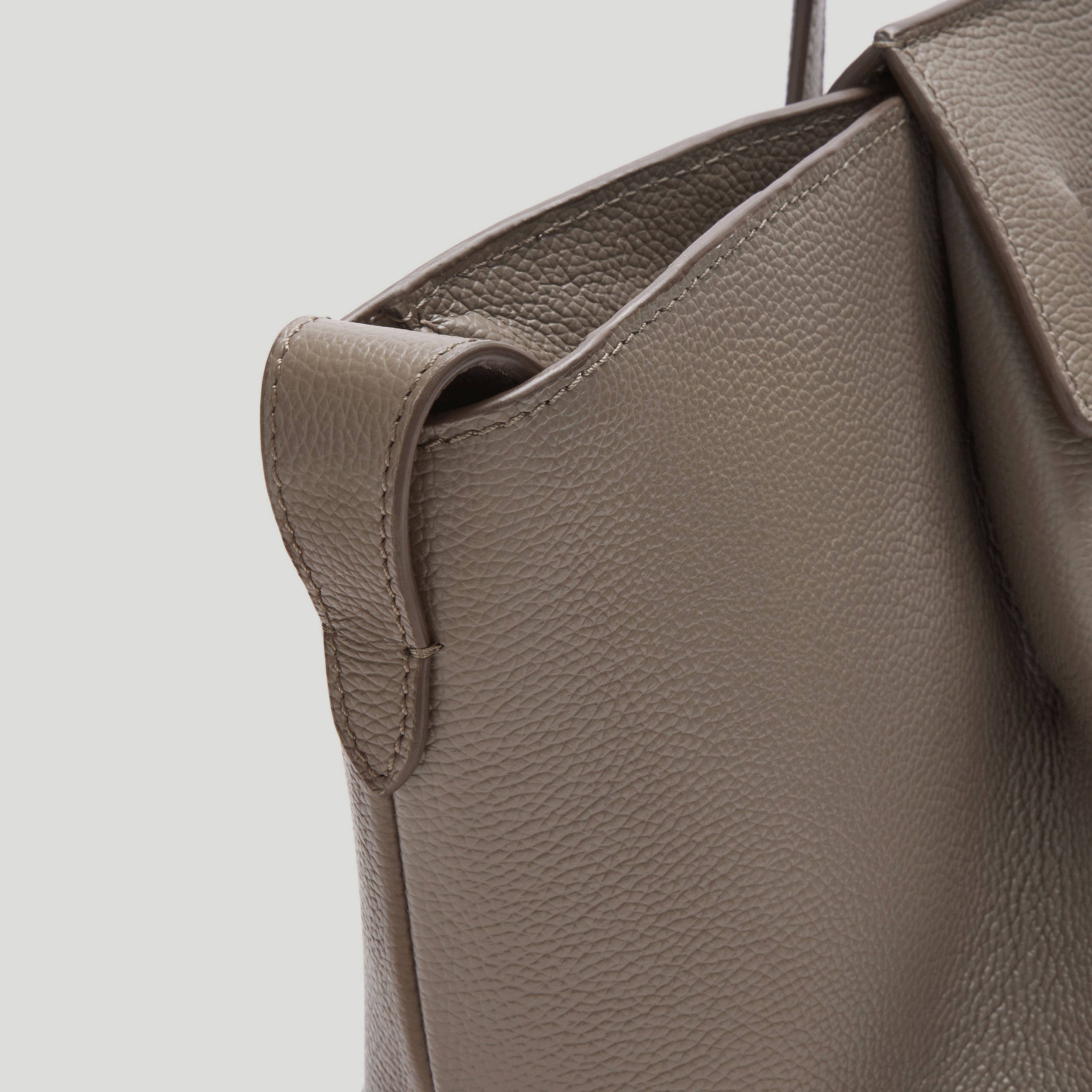DeMellier - The Midi Brooklyn Dark Taupe Small Grain