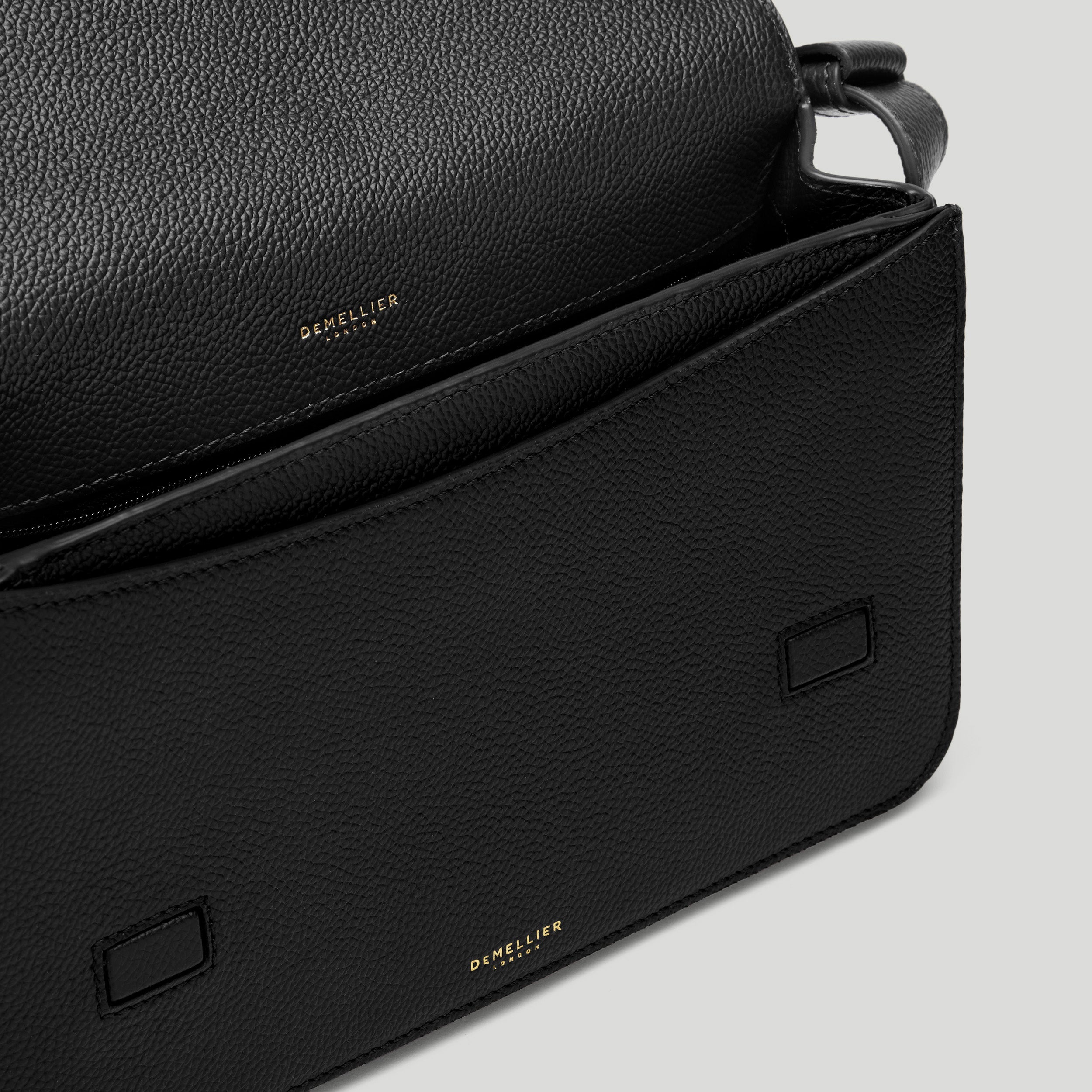 DeMellier - The New York Crossbody Black Small Grain