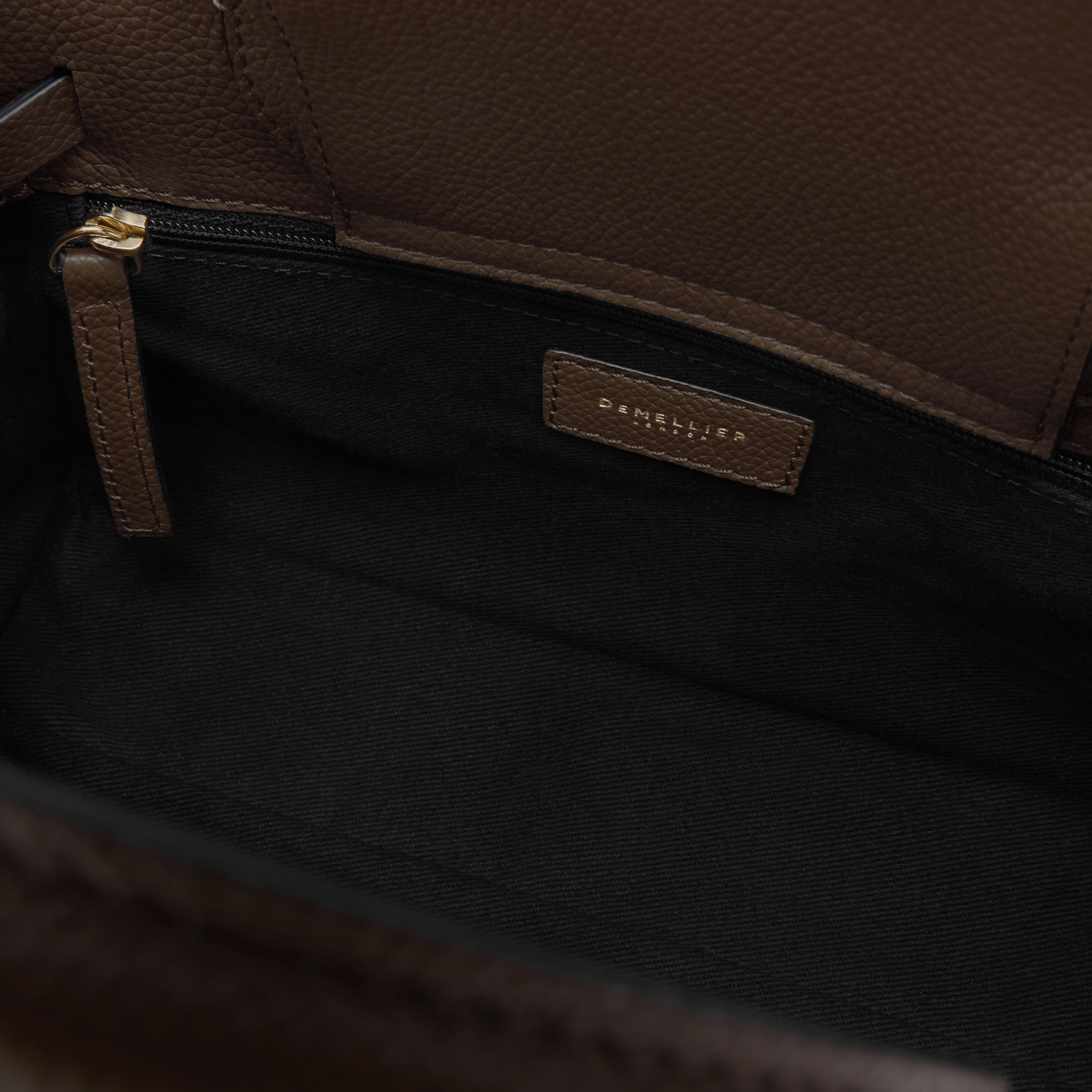 DeMellier - The Small Hudson Mocha Small Grain