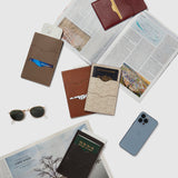 Metier - Thin Travel Wallet Smooth Calfskin Taupe