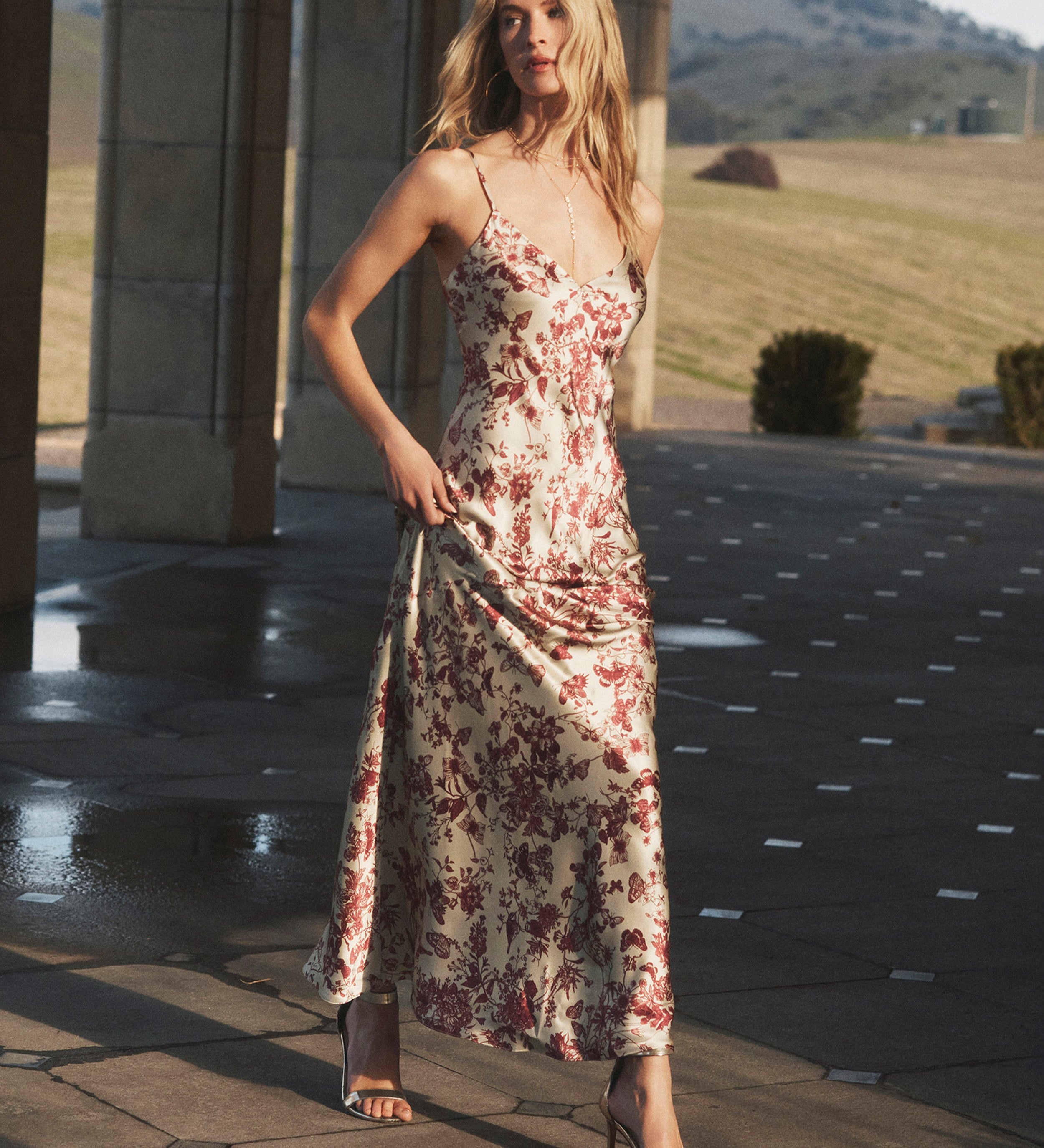 L'AGENCE - Serita Silk Gown