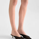 Le Monde Beryl - Venetian Kitten Mule / Black Mesh