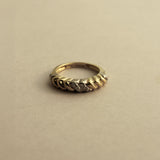 Kinn - Vintage 18K Gold & Diamond Two Tone Ring - 6.5