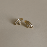 Kinn - Vintage Baguette Diamond V-Shape Earrings