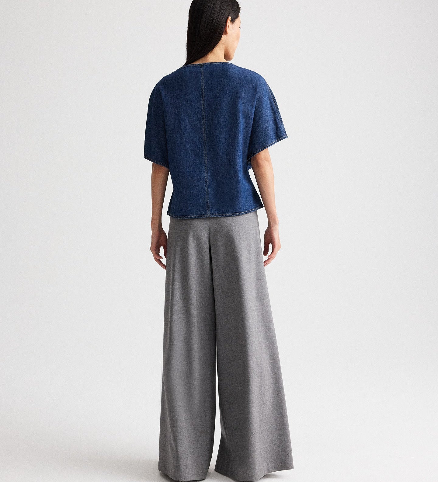 TWP - Simple T in Denim Shirting