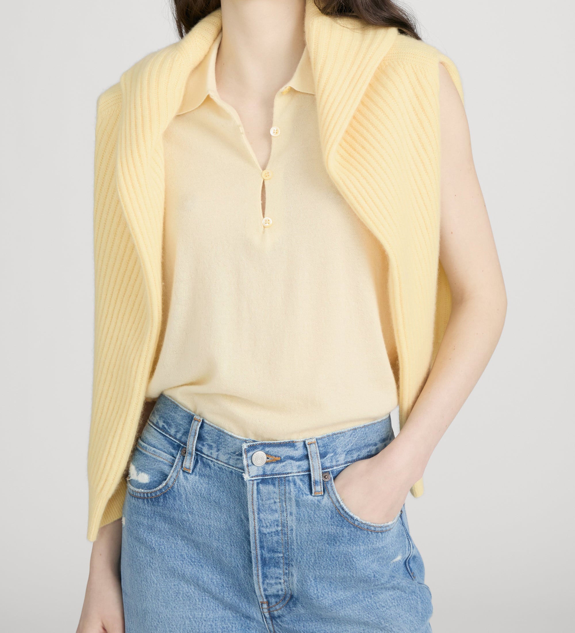 FRAME - The Cashmere Sleeveless Polo