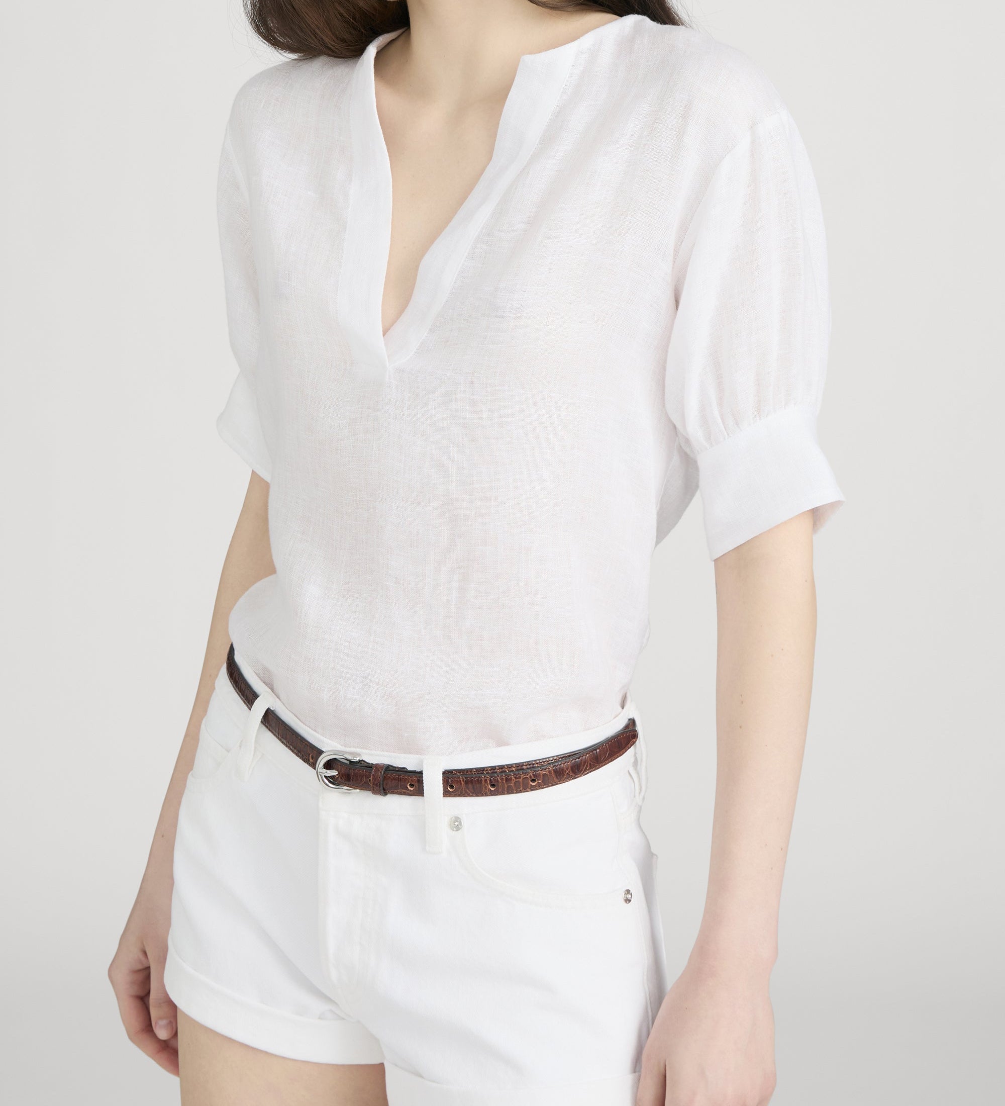FRAME - The Linen V - Neck Popover Top