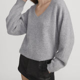 FRAME - The Cashmere V Sweater -- Heather Grey